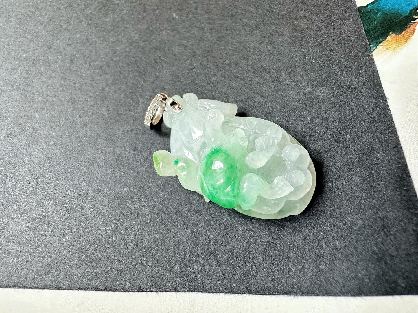 Natural Myanmar Icy Type Vivid Green Jadeite Carved Peach Pendant