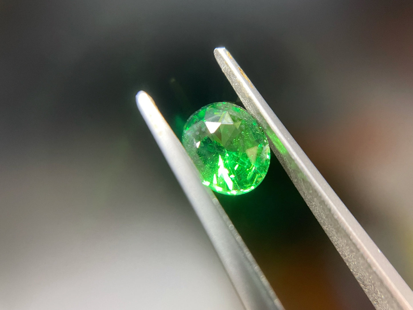 1.23 Ct Certified Natural Vivid Green Tsavorite - Loose Gemstone for Jewelry Making