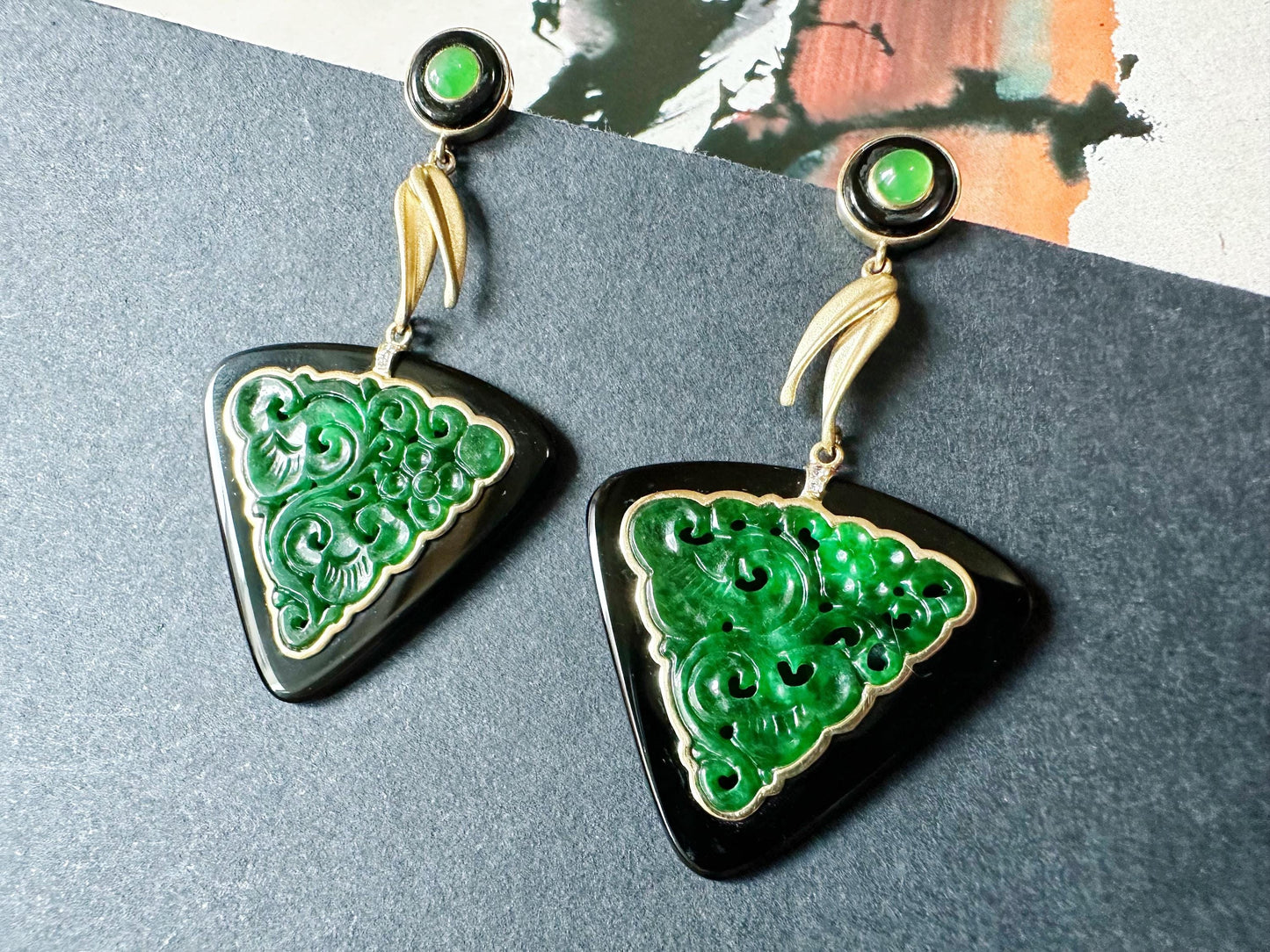 Natural Triangular Intense Green Jade Carved Earrings in Black Agate, 18K Gold & Diamond