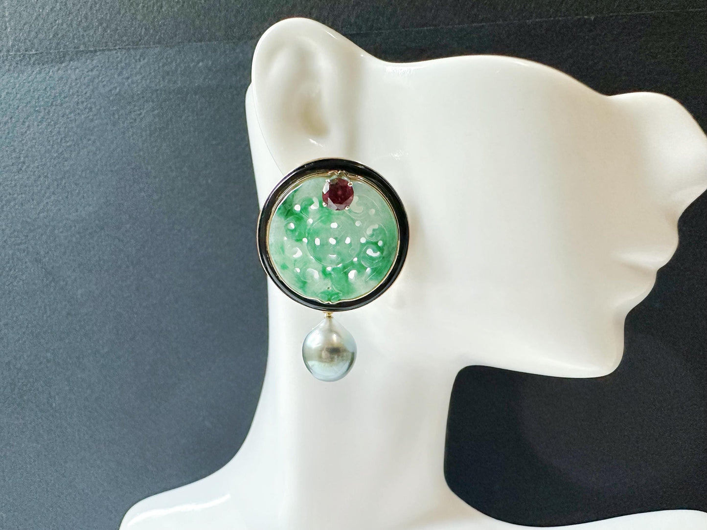 Natural Myanmar Green Jade Carved Earrings in 18K Gold and Black Agate & Pearl