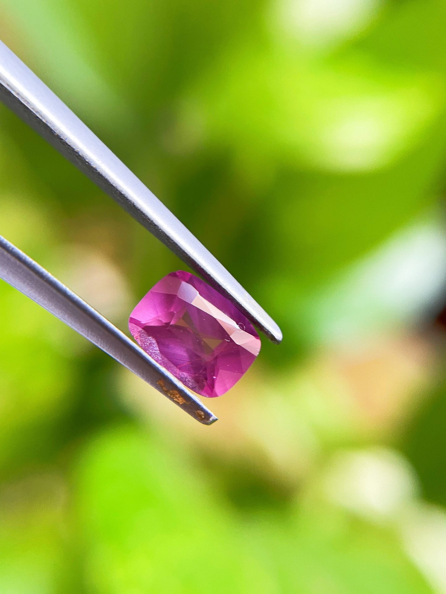 Certified Natural Sri Lanka Unheated Vivid Pink Sapphire