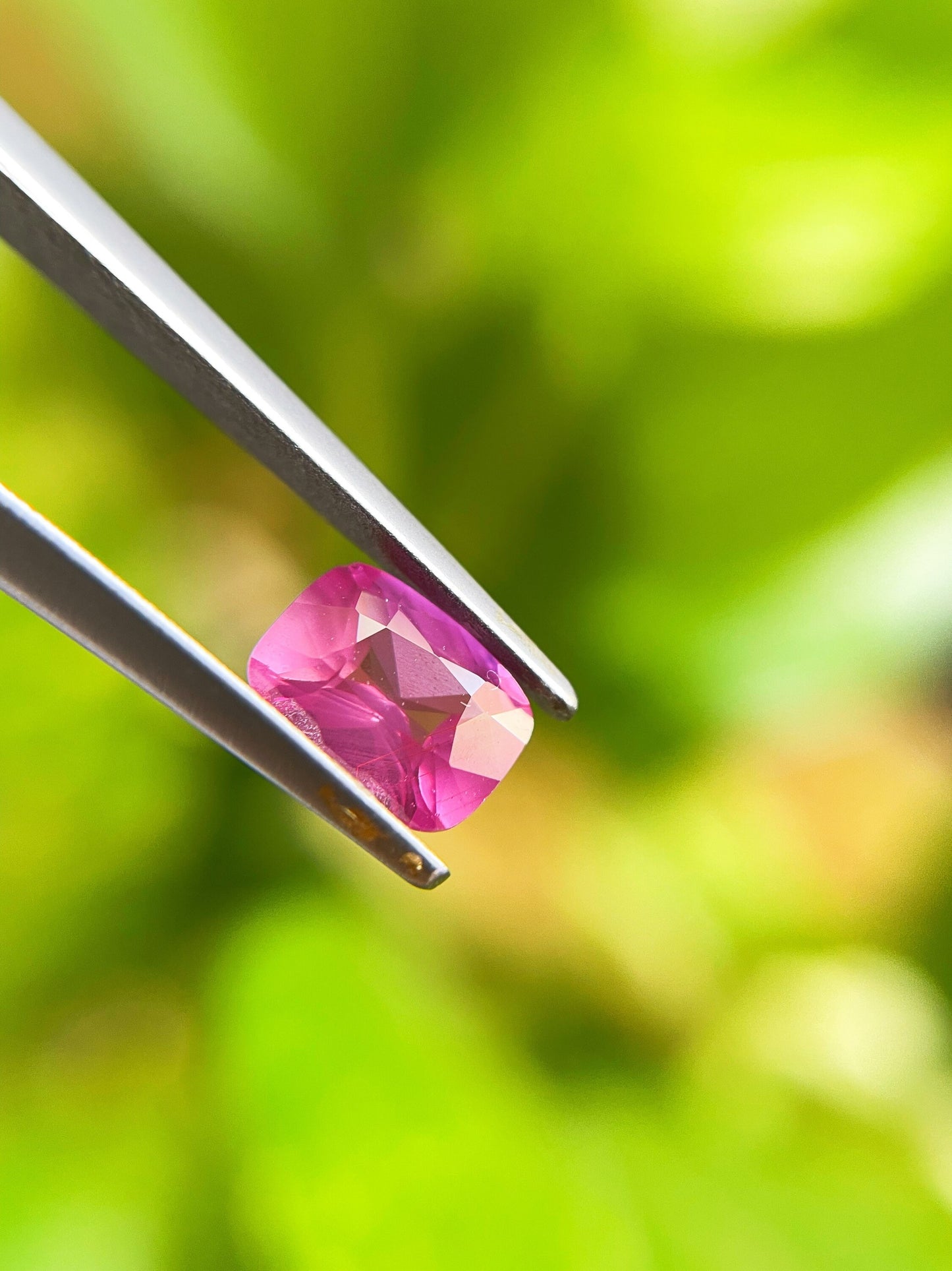 Certified Natural Sri Lanka Unheated Vivid Pink Sapphire