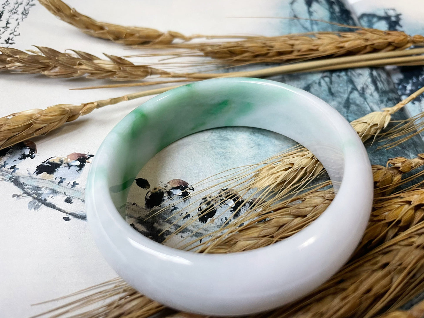 Vivid Apple Green Jade Bangle