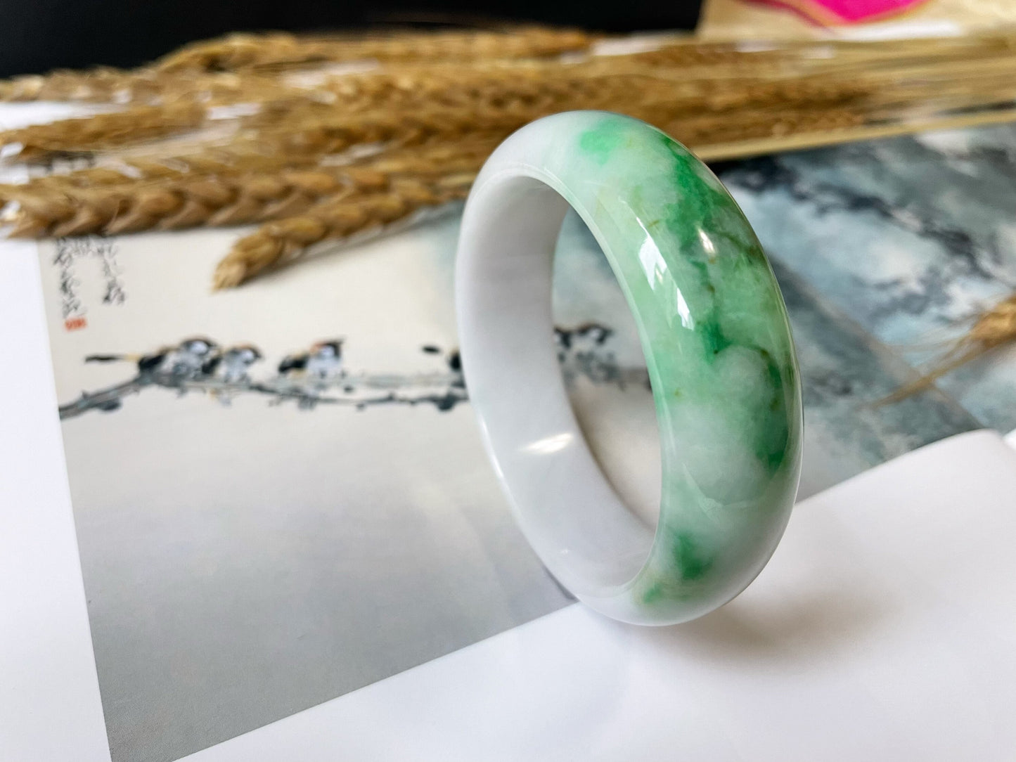 Vivid Apple Green Jade Bangle