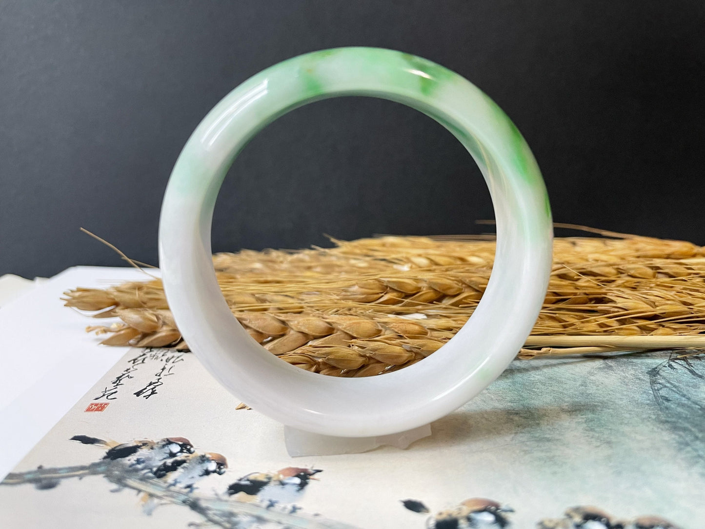 Vivid Apple Green Jade Bangle