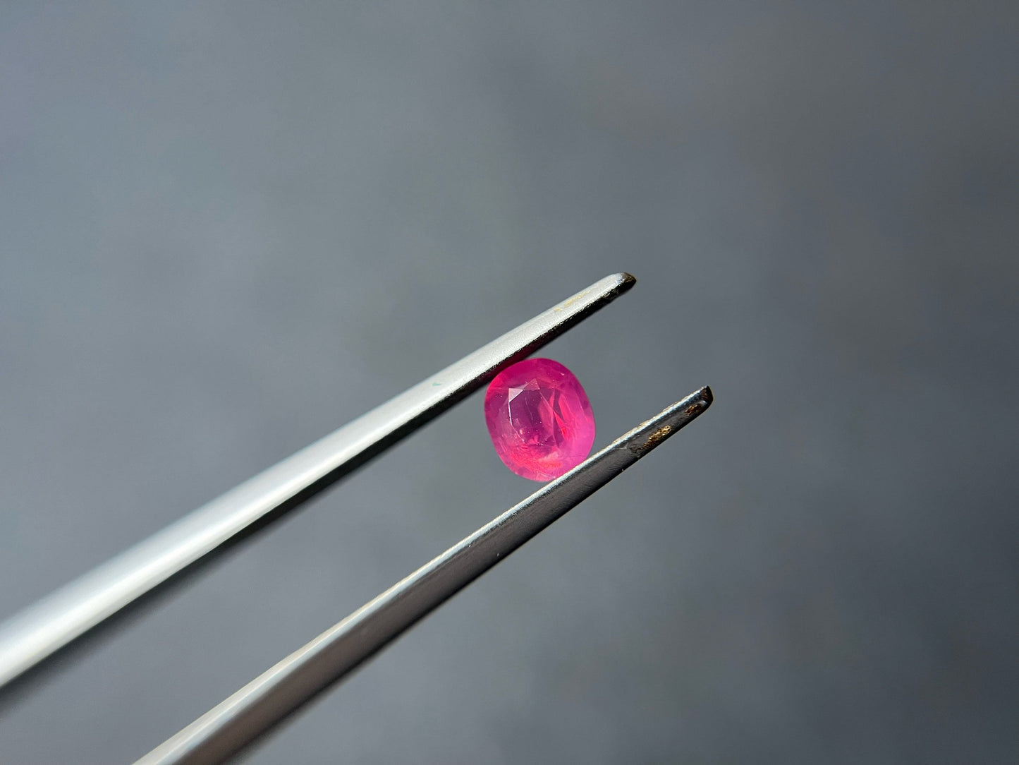 0.61 Ct - Certified Natural Tanzania Velvelty Orangy Pink Oval Eye Clean Mahenge Spinel, Orange Pink Fire Spinel, Jewellery Making