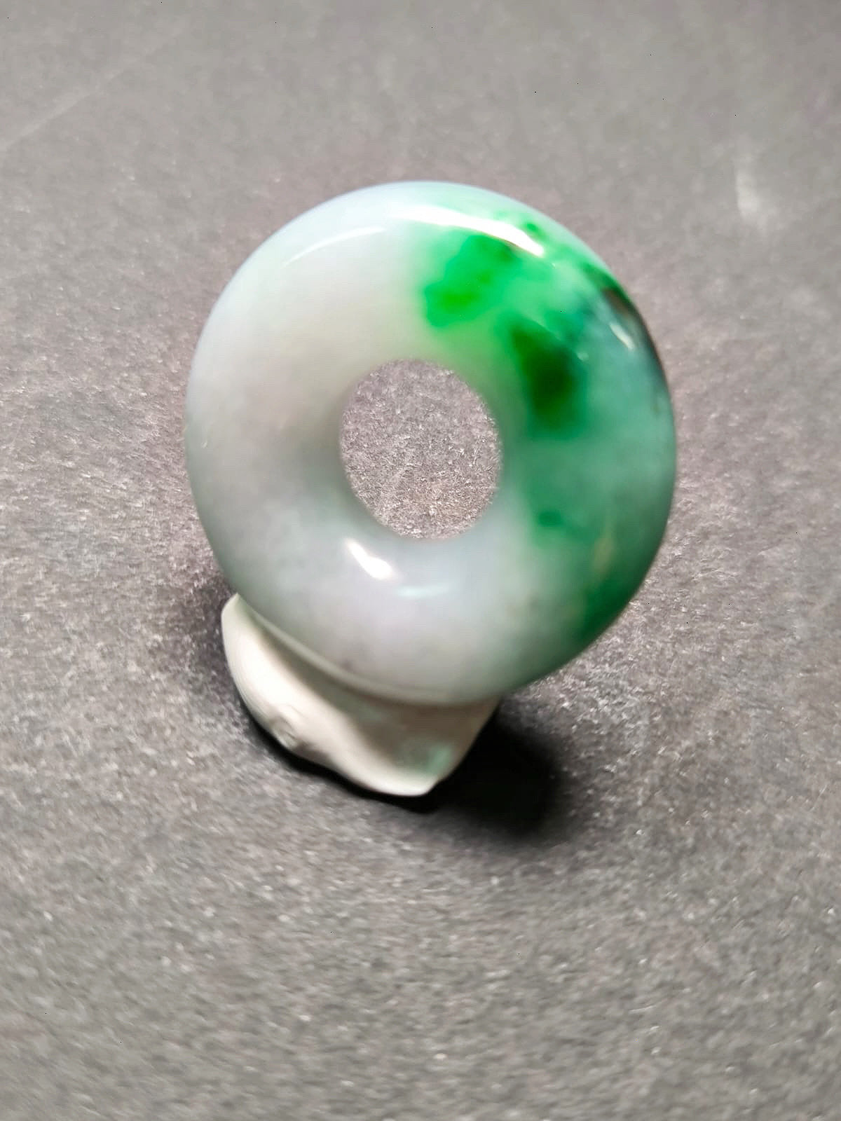 Natural Vivid Gradient Green Halo Donut Jadeite, Round Circle Jade Pendant