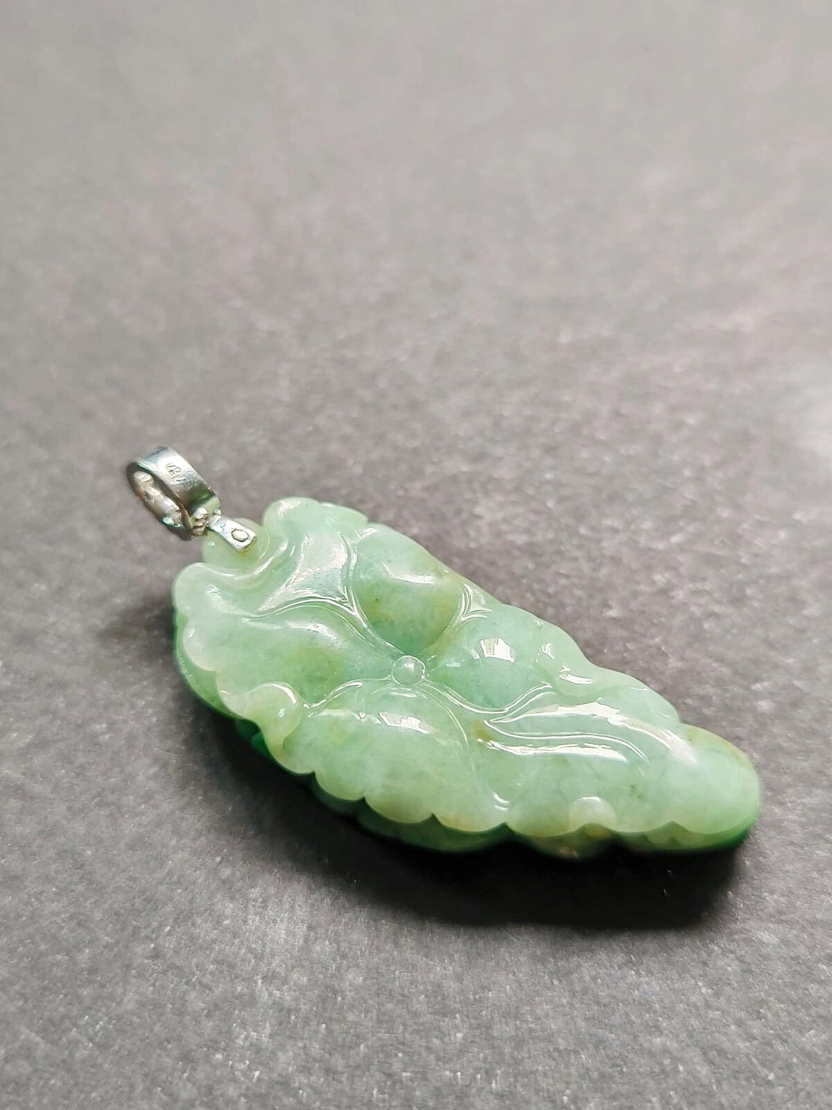 Natural Myanmar Imperial Green Lotus Leaf Jade Pendant, set with 18K White Gold and Diamond