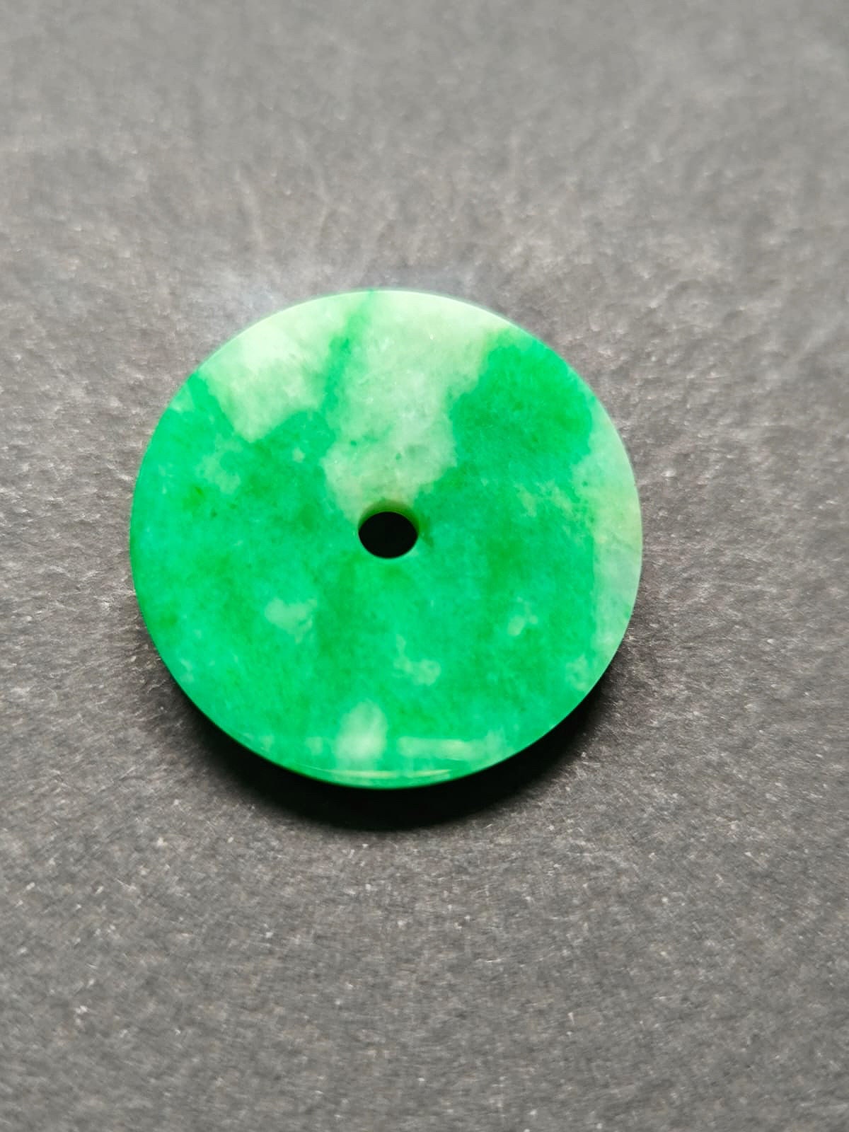 Top Grade A-Grade Type A Natural Icy Type Imperial Green Halo Donut Jadeite, Round Circle Jade Pendant