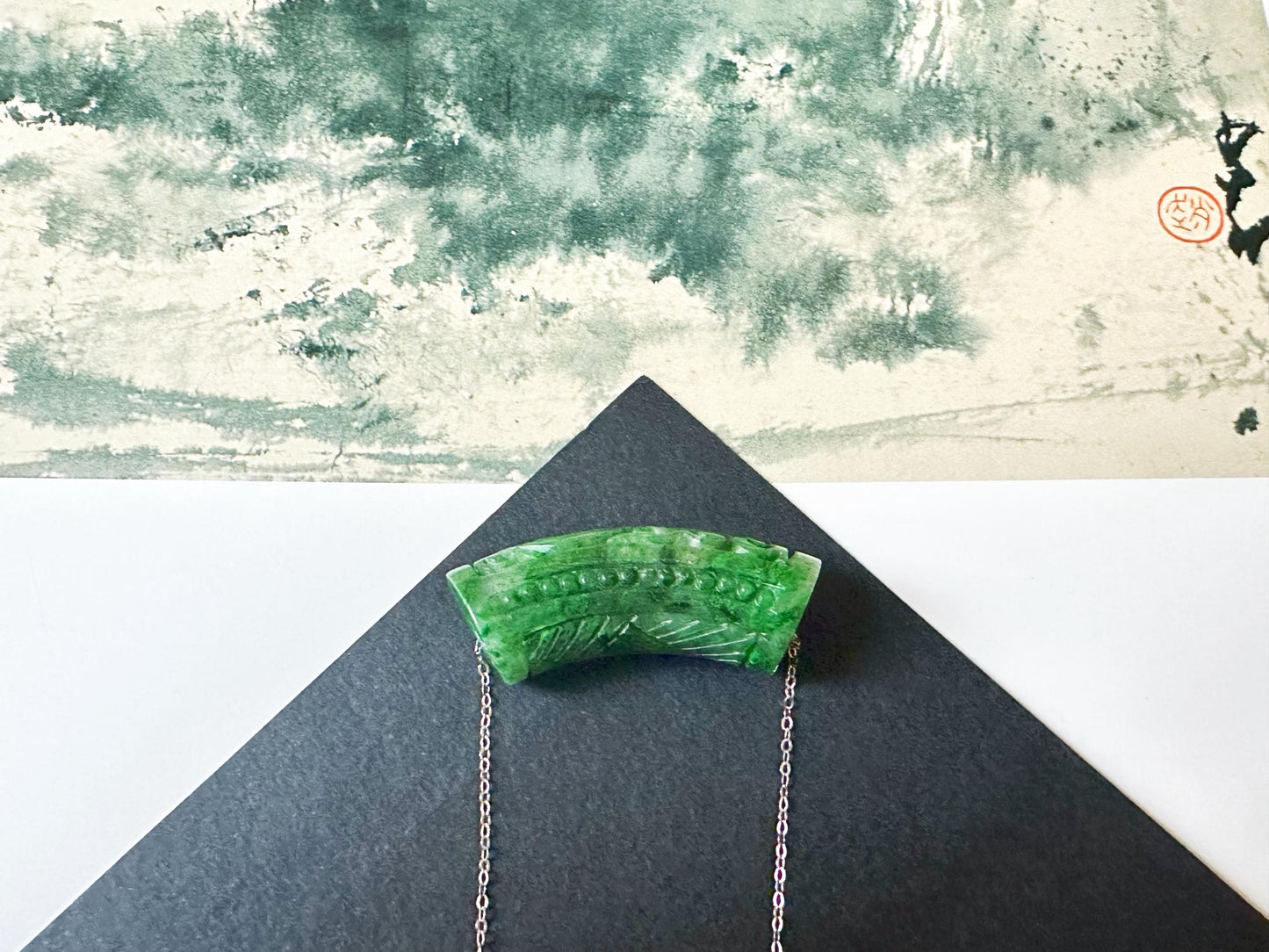 Type A Natural Myanmar Vivid Green Hand Carved Cloud Pattern Jade U-shaped Tube Loose Stone, Two Way Green Jade Pendant, Jade Bracelet Charm