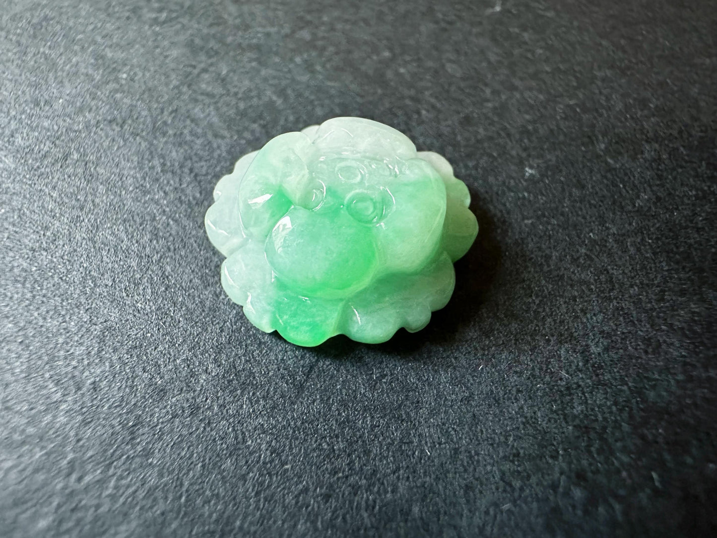 Natural Myanmar Carved Camelia Flower Vivid Green Jade Loose Stone