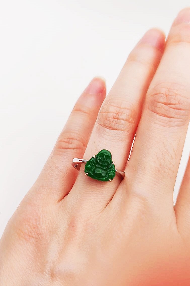 18K White Gold Buddha Imperial Green Jadeite Ring