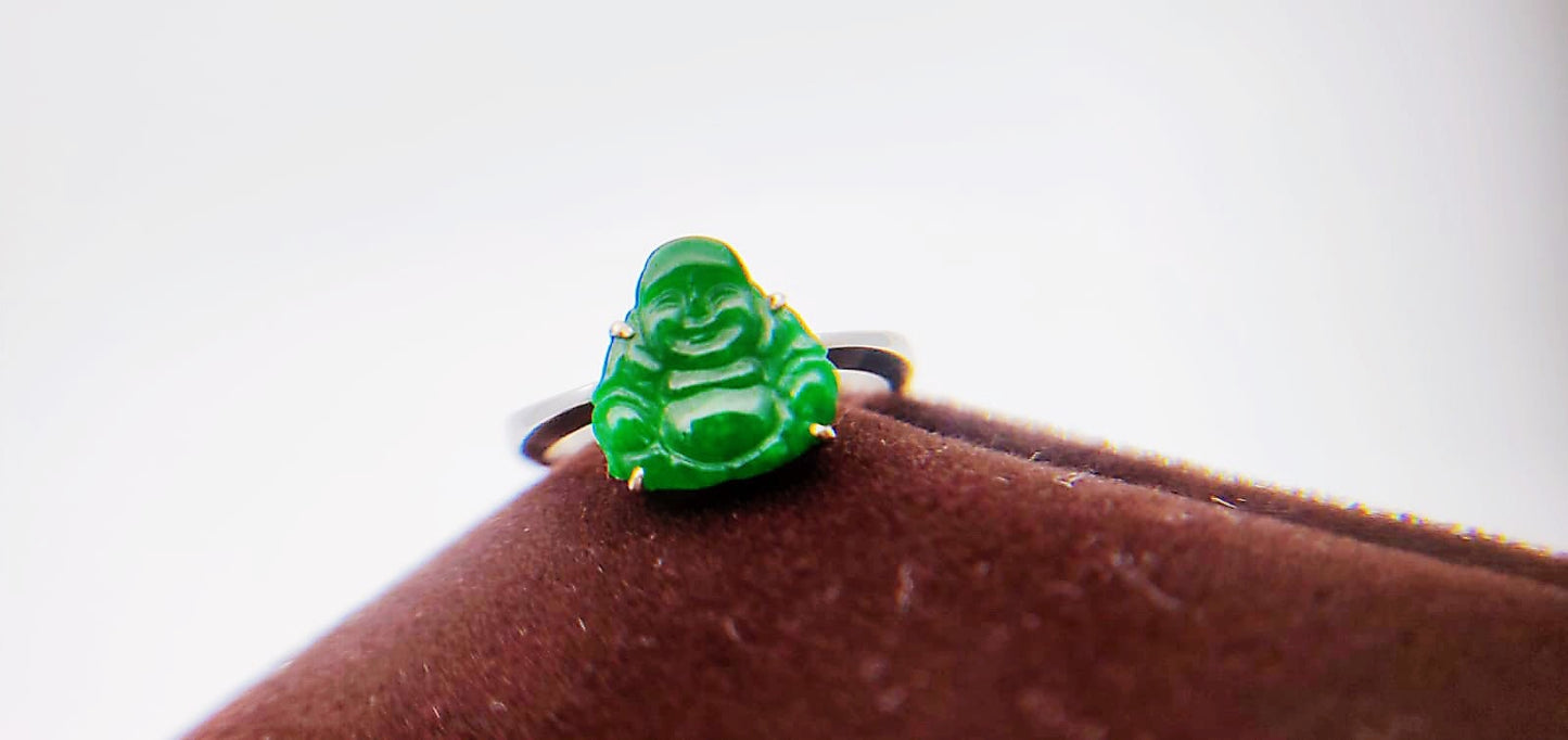 18K White Gold Buddha Imperial Green Jadeite Ring