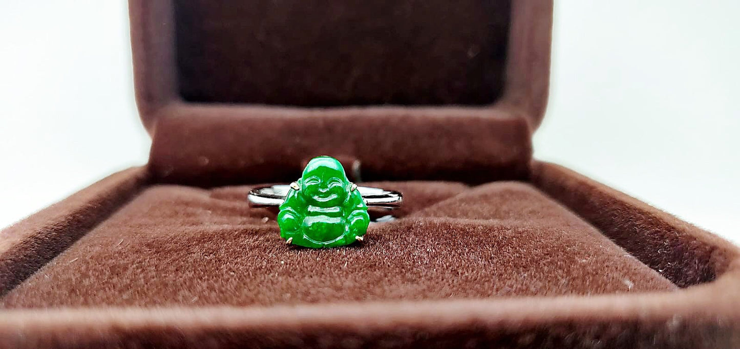 18K White Gold Buddha Imperial Green Jadeite Ring