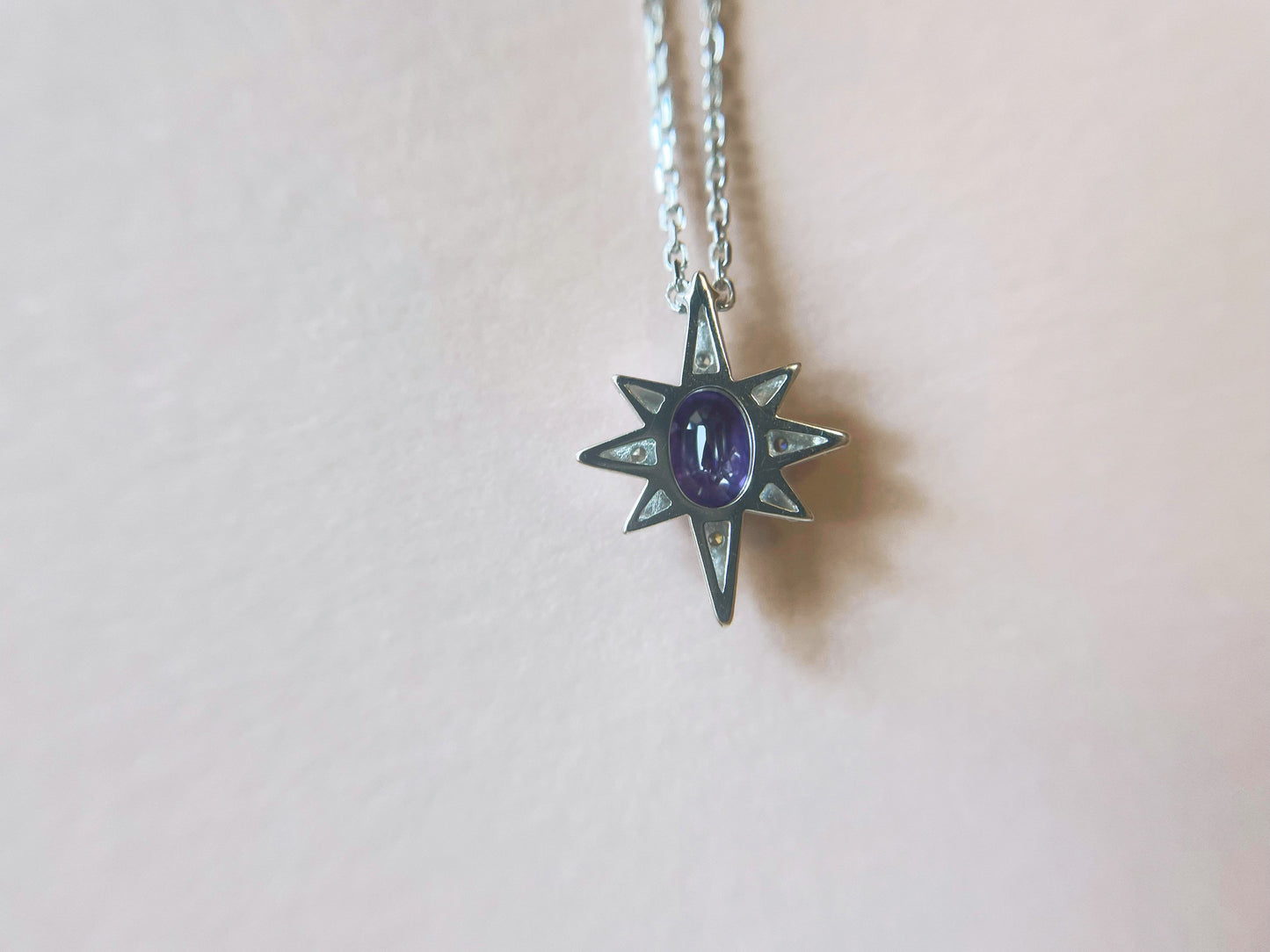 18K White Gold Star Pendant with Certified Mogok Purple Sapphire Diamond