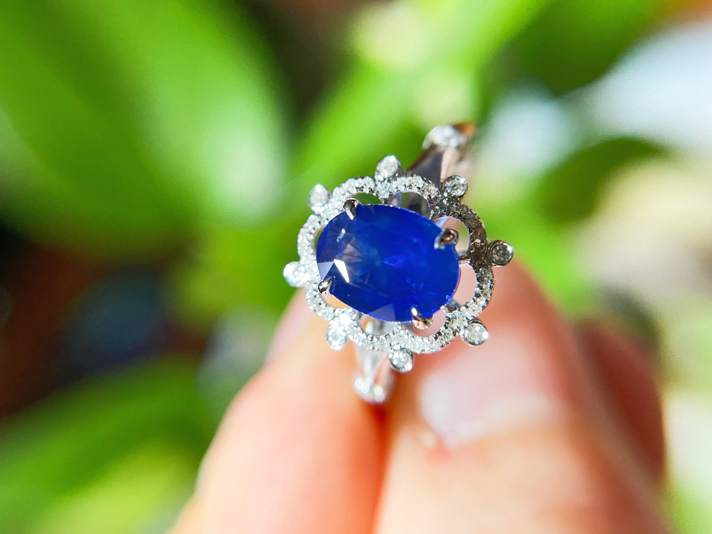 Certified Natural Sri Lanka Blue Sapphire Diamond 18k White Gold Ring