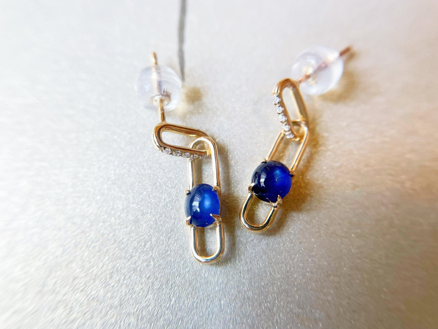 Blue Sapphire Cabochon Diamond 18k Gold Earrings