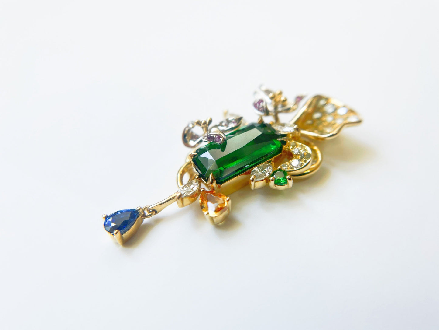 Green Tsavorite Floral Pendant - Natural Gemstones 14K Yellow Gold