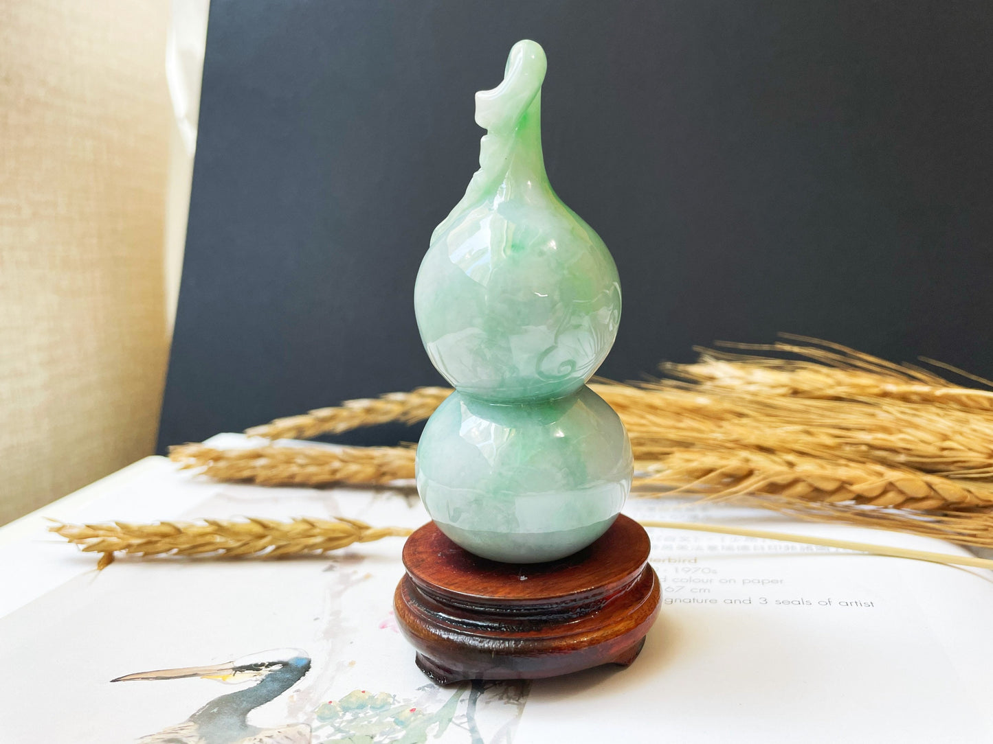 Apple Green Calabash Hulu Jadeite Feng Shui Sculpture