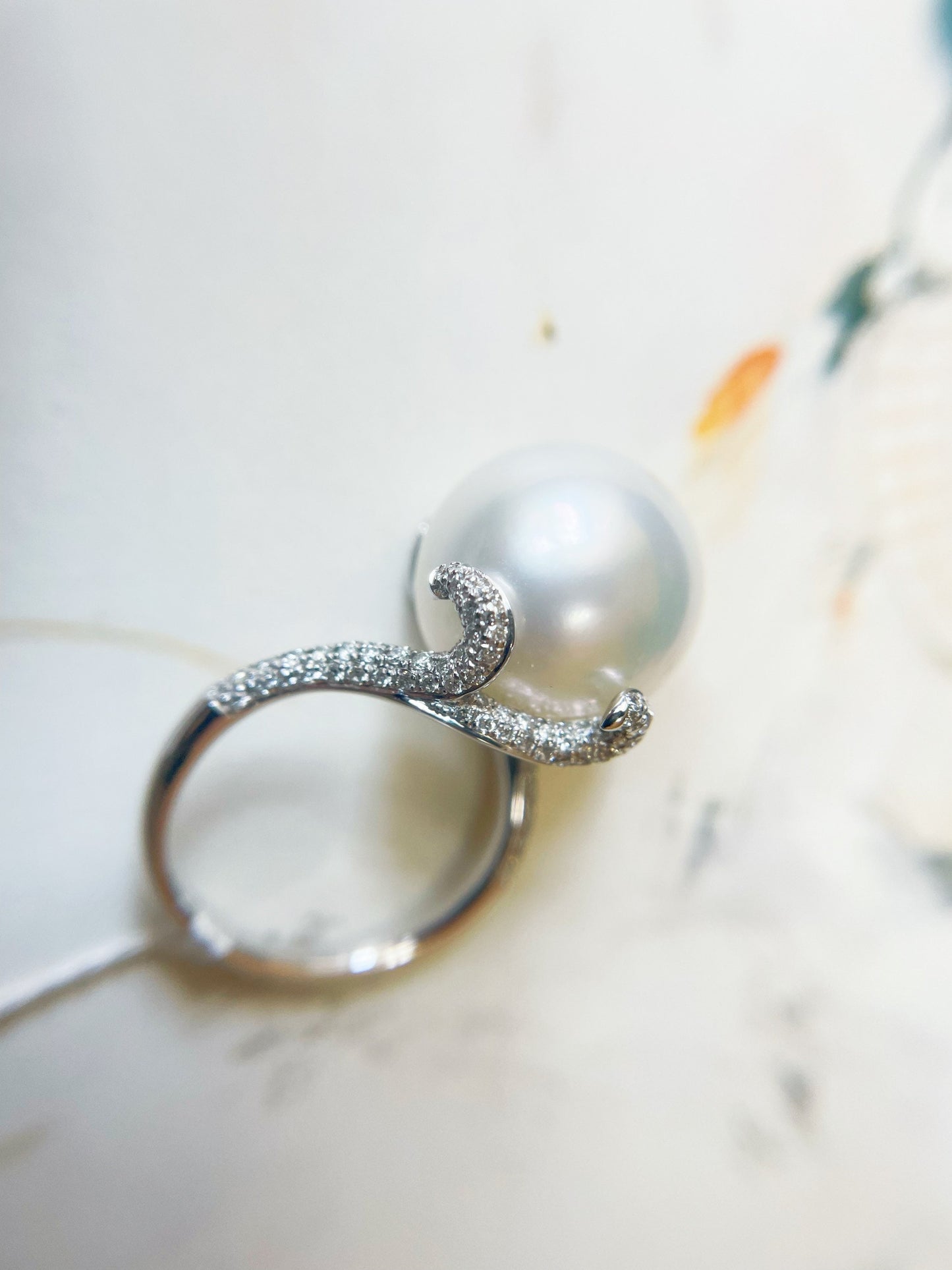 18K White Gold South Sea Pearl Diamond Ring