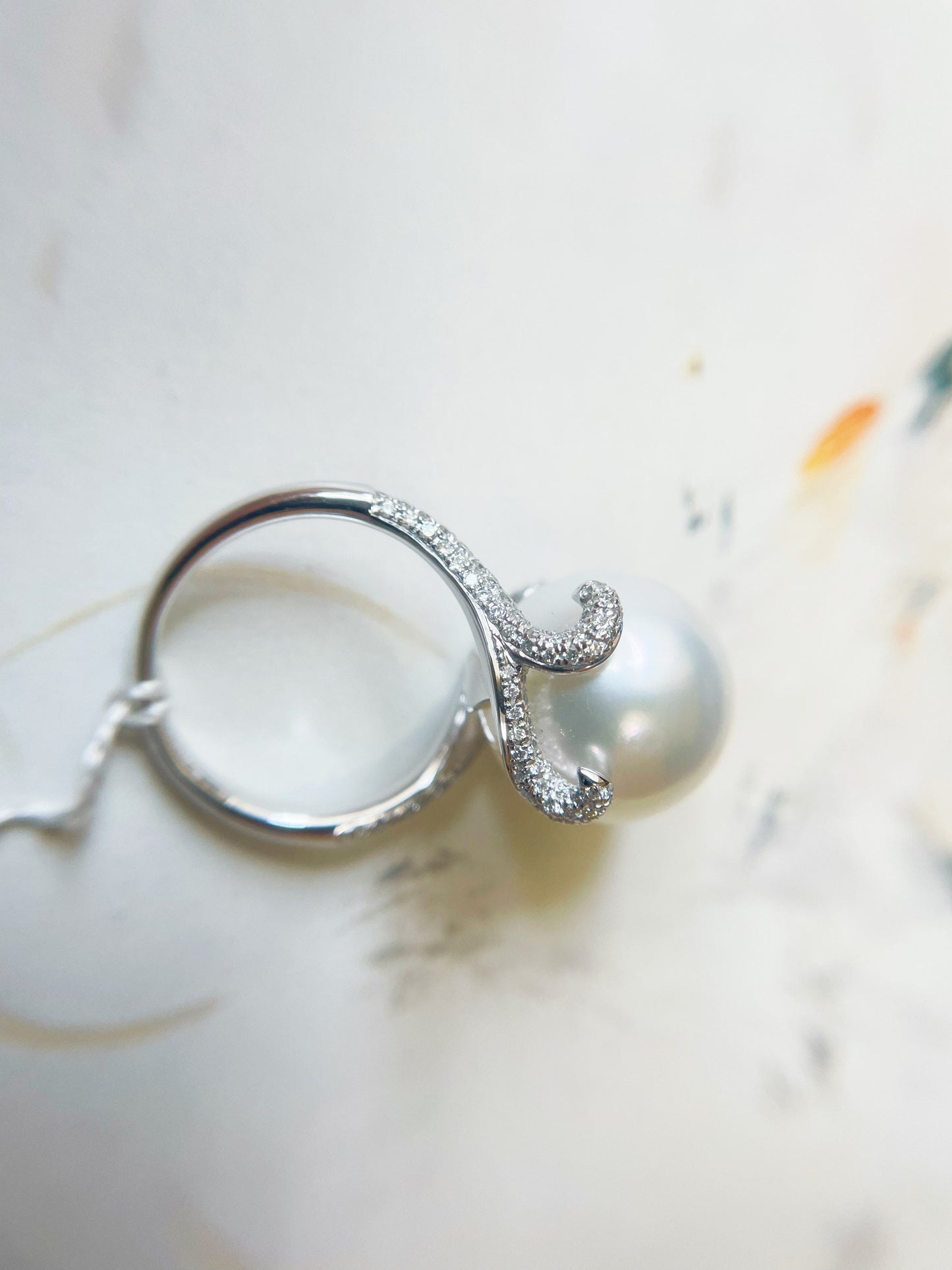 18K White Gold South Sea Pearl Diamond Ring