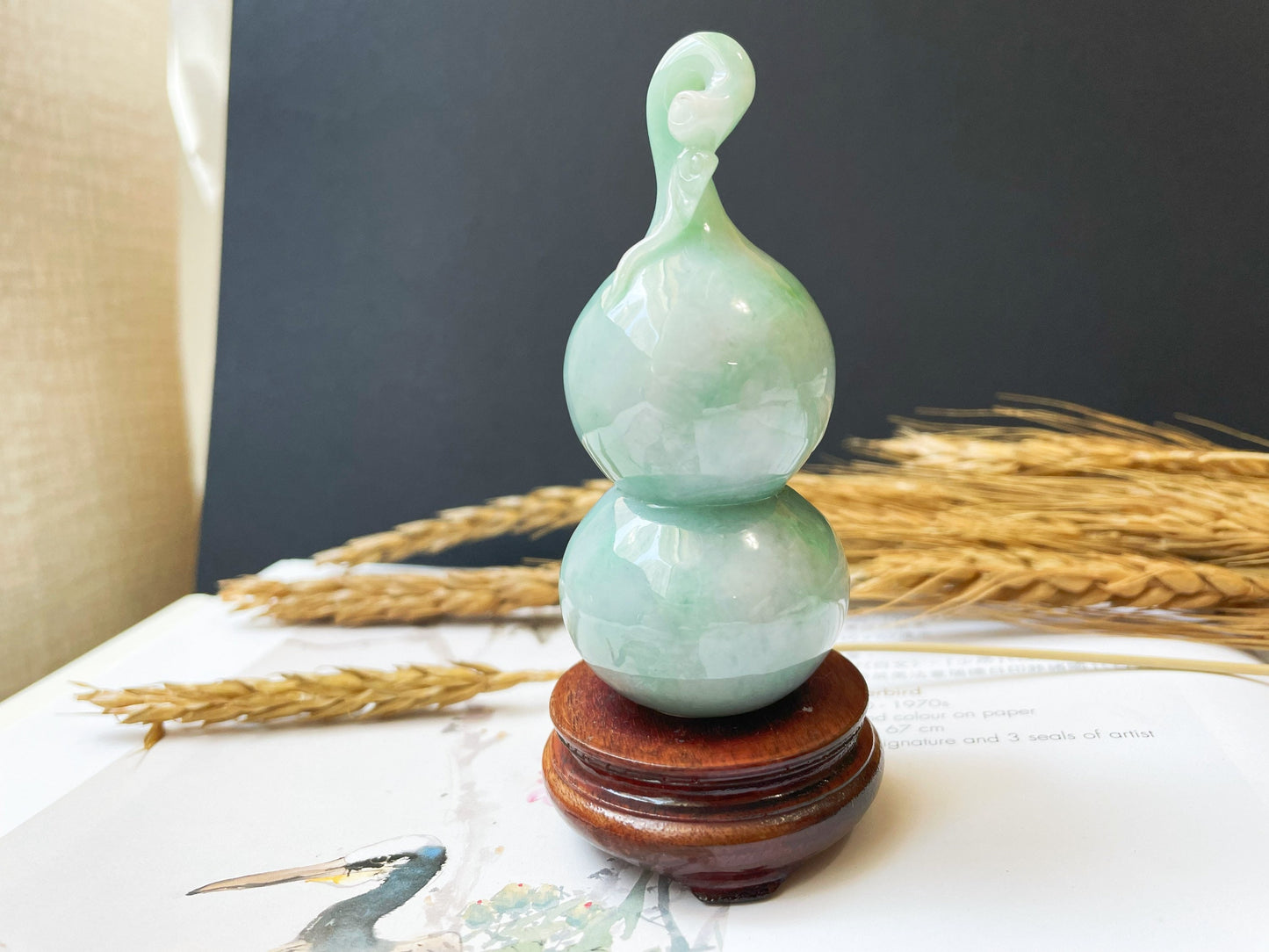 Apple Green Calabash Hulu Jadeite Feng Shui Sculpture