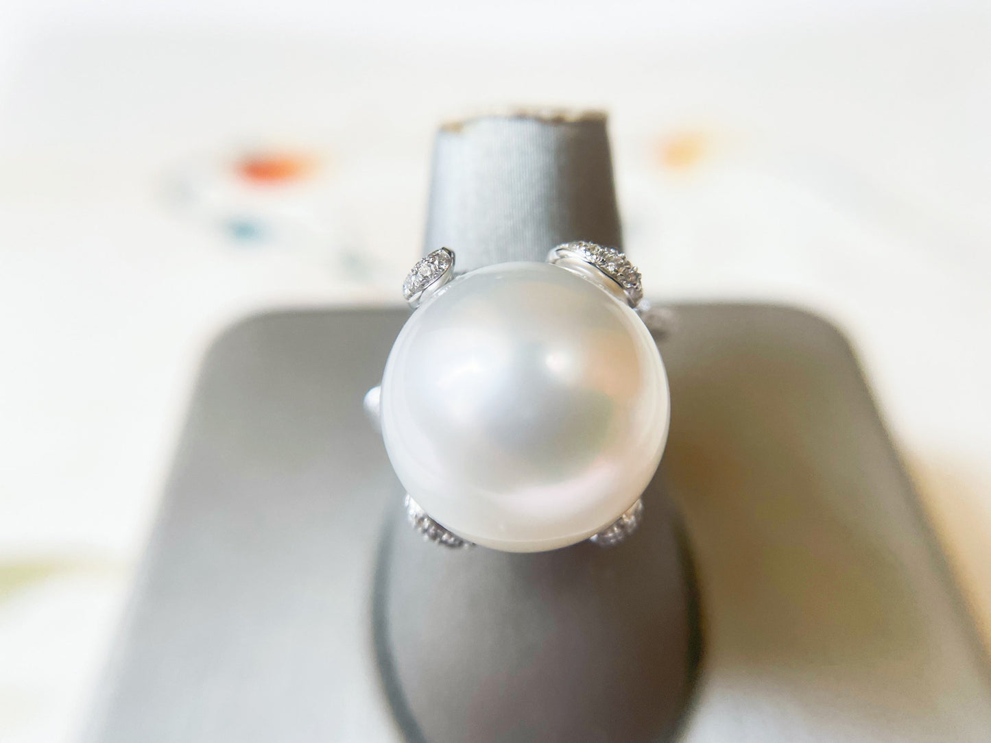18K White Gold South Sea Pearl Diamond Ring