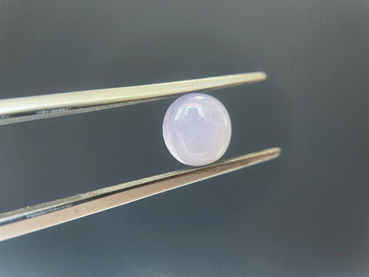 Cabochon de jadéite de lavande glacée