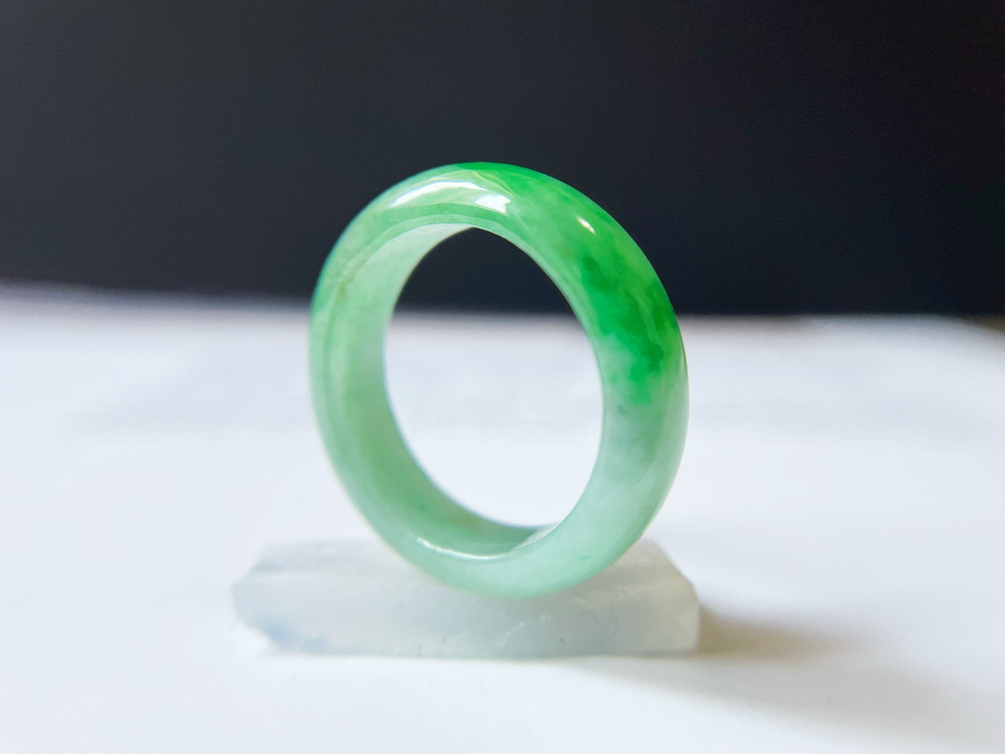 Minimalist Vivid Bright Green Jadeite Jade Ring Band - 18.3 mm