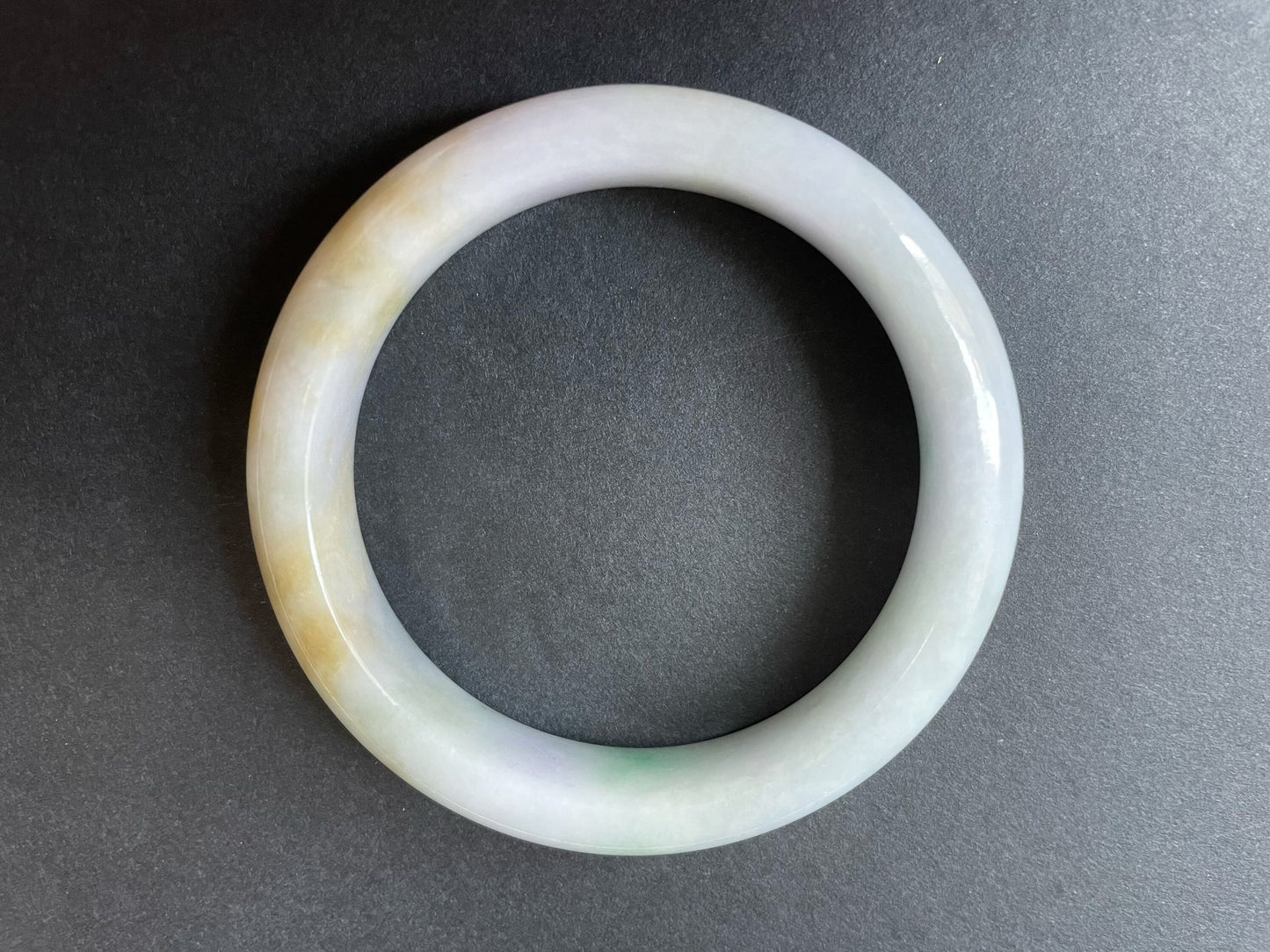 Bicolor Green and Yellow Jade Bangle - 58.5 mm
