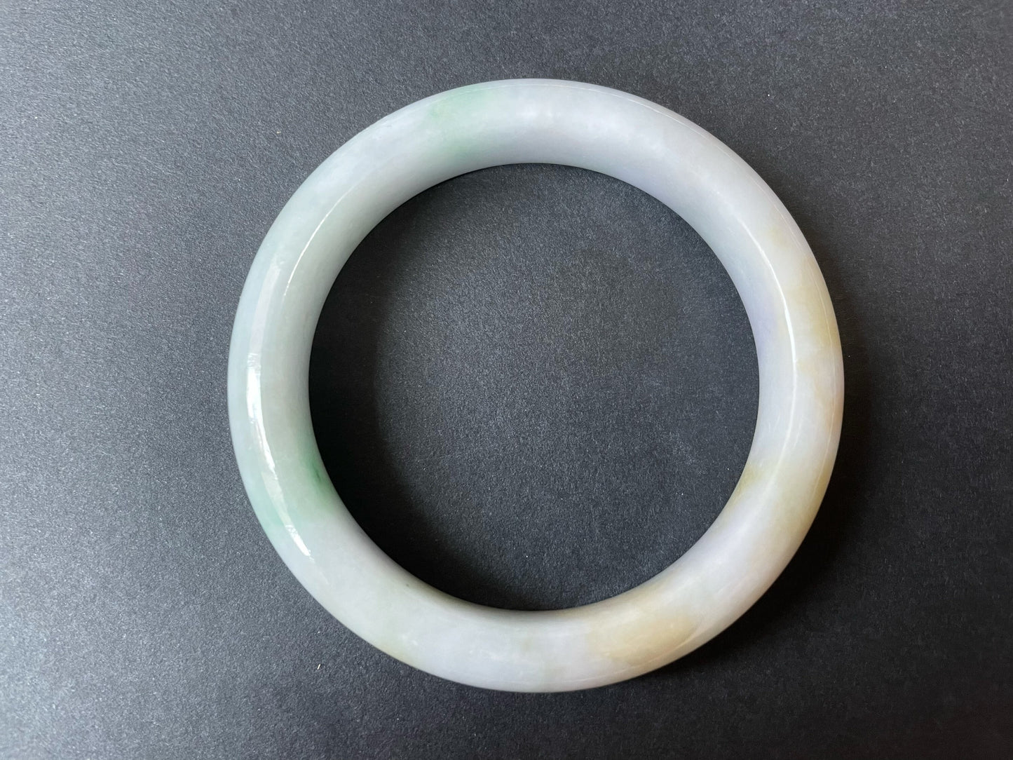 Bicolor Green and Yellow Jade Bangle - 58.5 mm