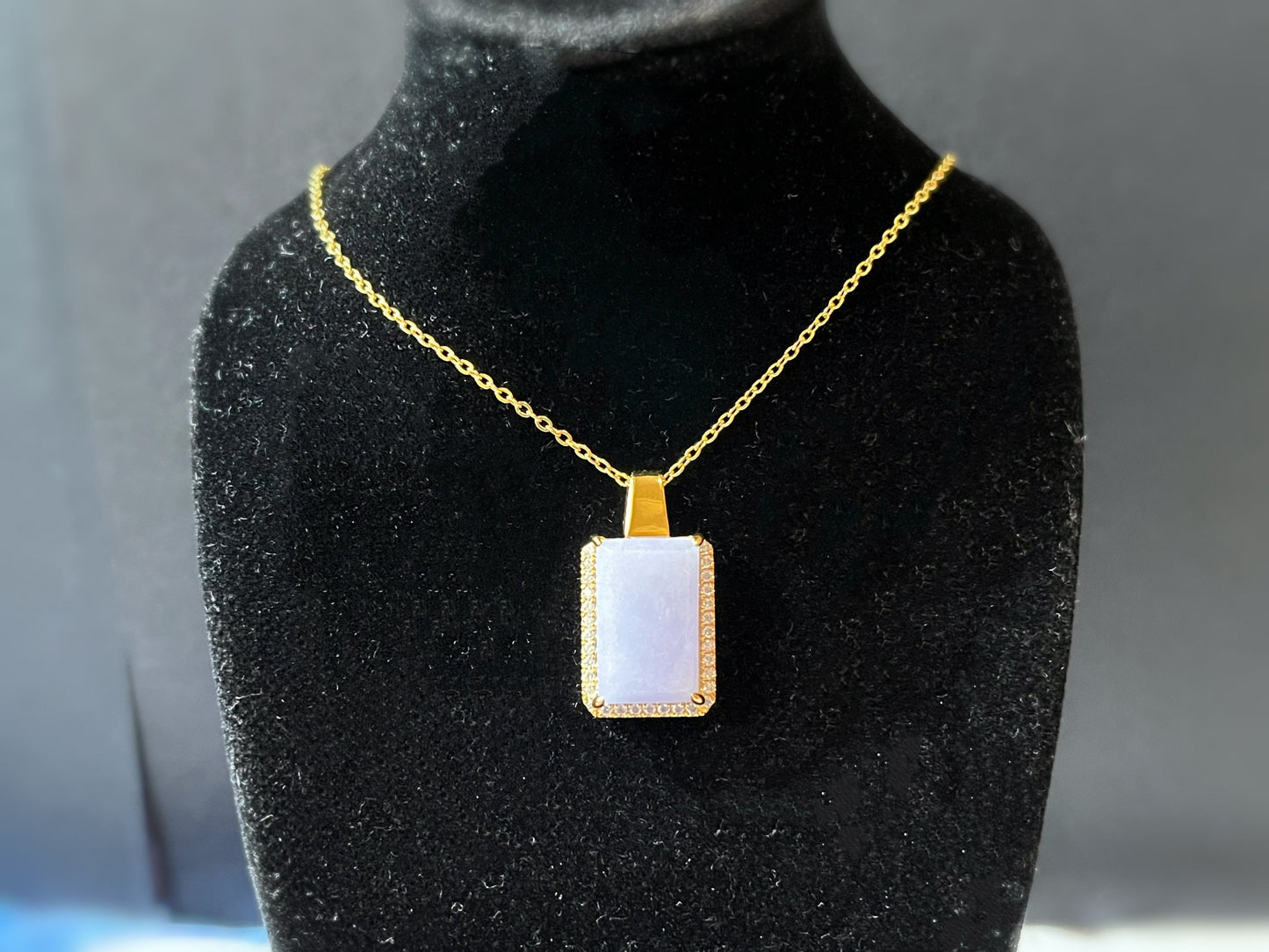 Lavender Jadeite Pendant Necklace - Minimalism Design