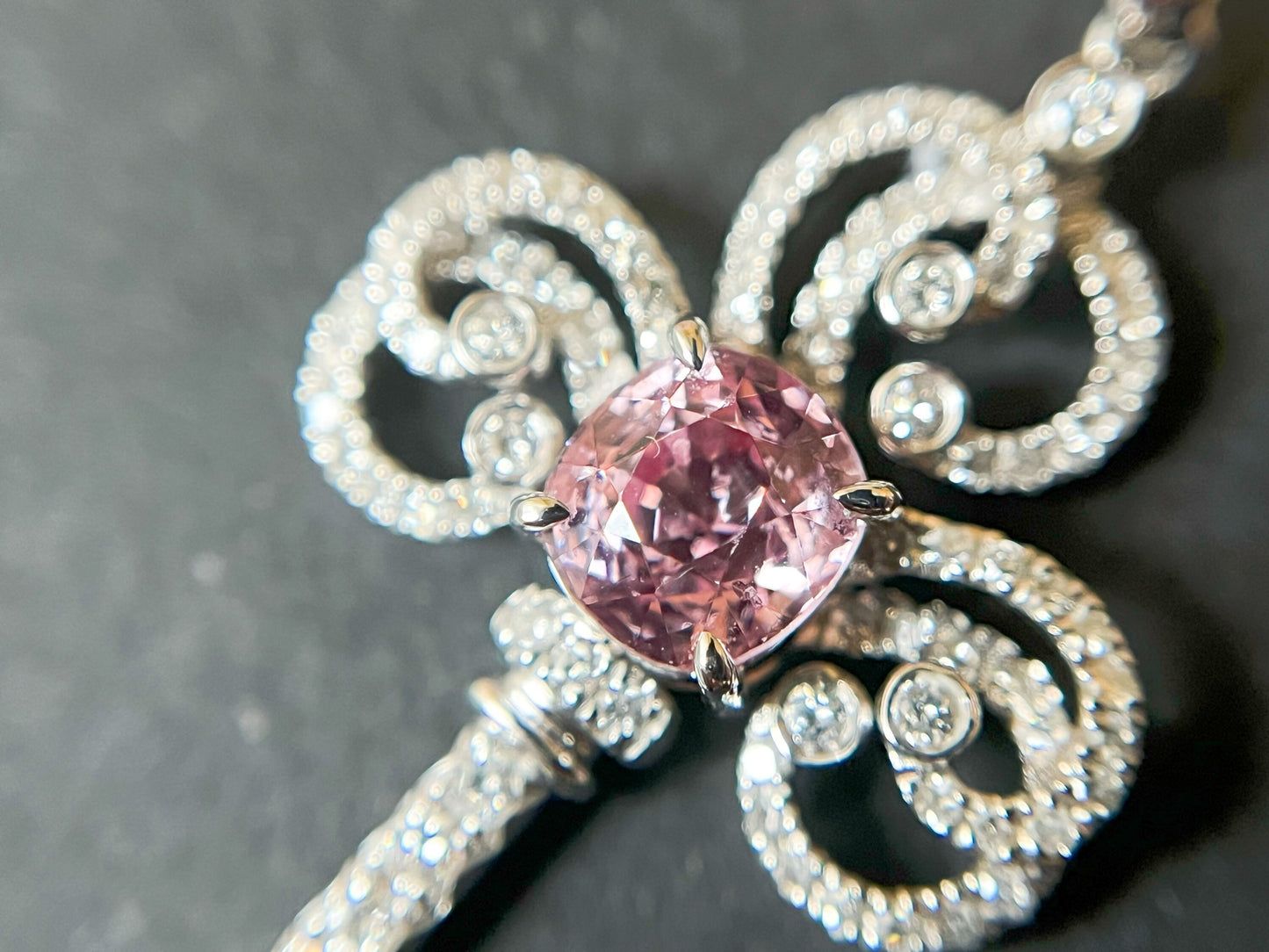 18K White Gold Certified Padparadscha Sapphire Diamond Key Pendant