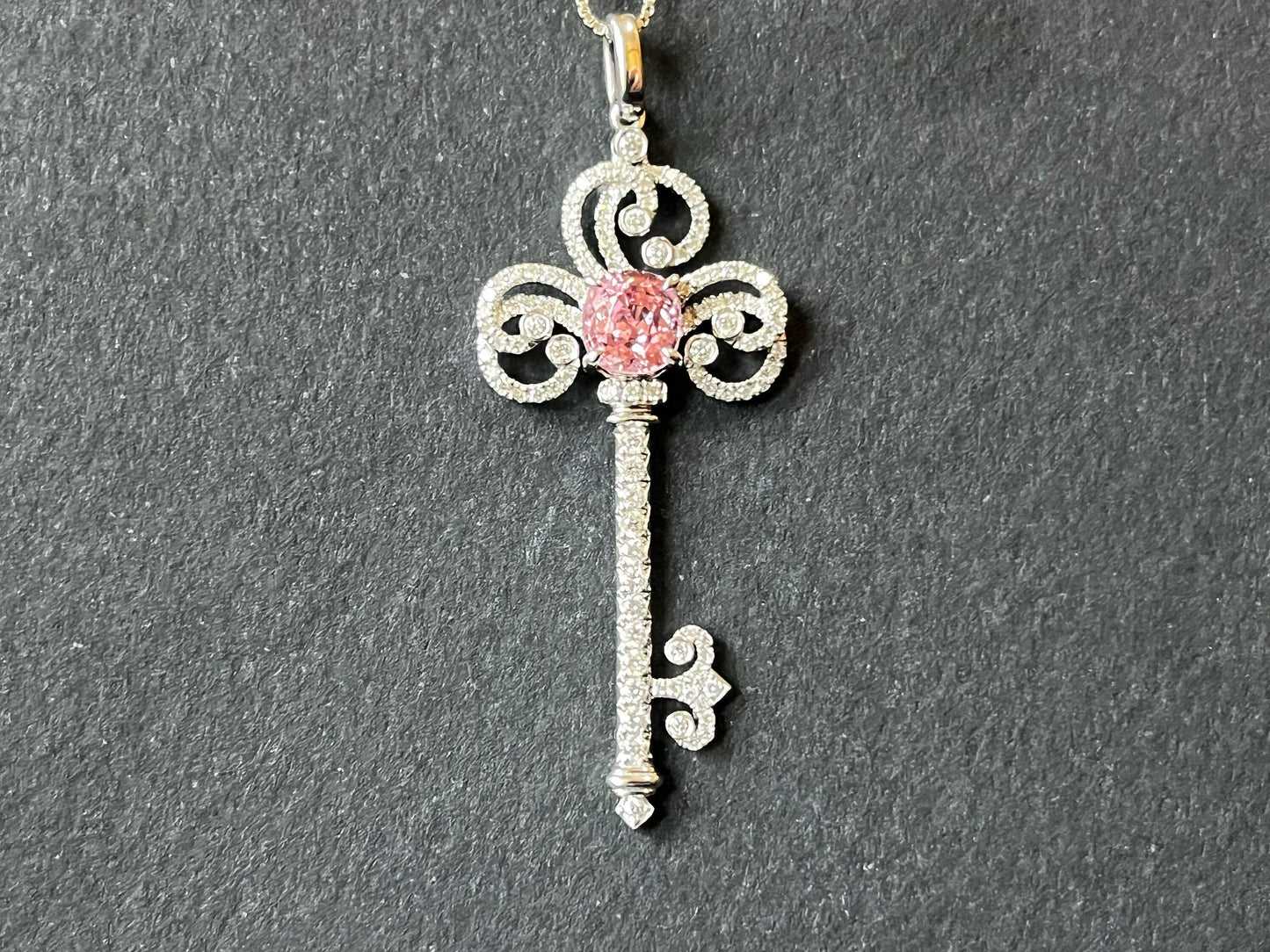 18K White Gold Certified Padparadscha Sapphire Diamond Key Pendant