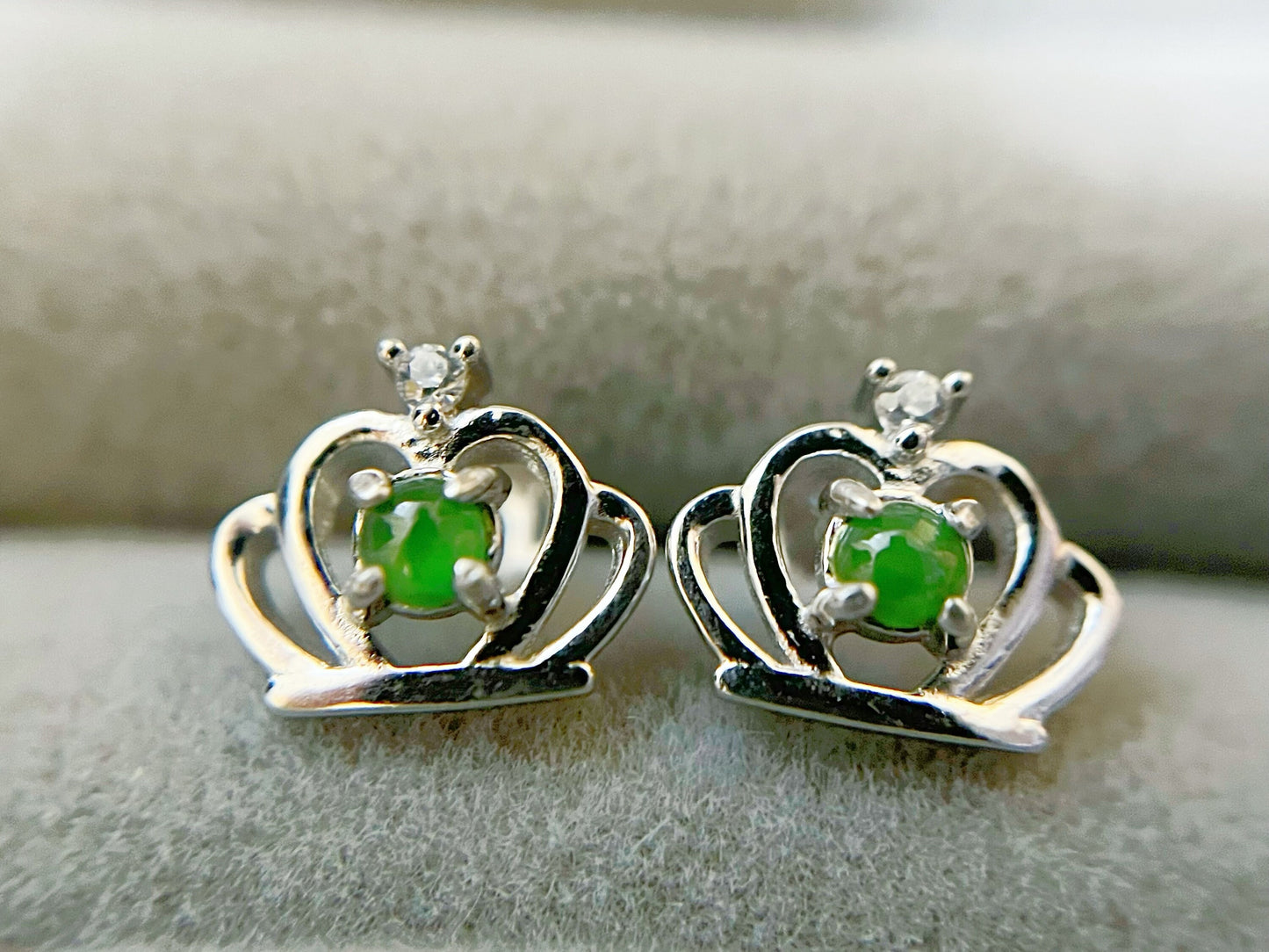 Natural Myanmar Vivid Green Jade Ear Studs, Crown-Shaped Silver Ear Studs with Brilliant Zircons