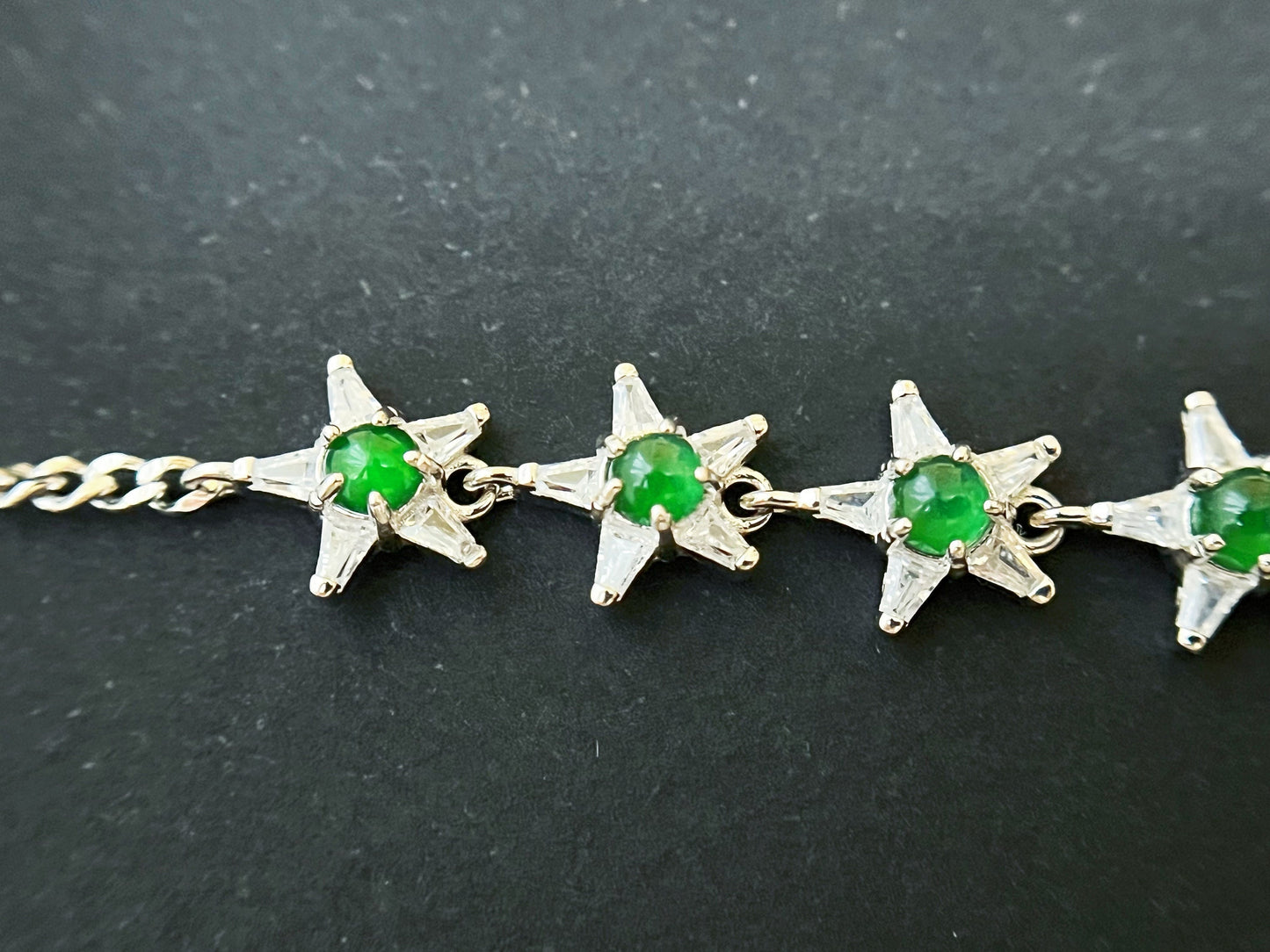Imperial Green Jadeite Sterling Silver Bracelet with Zircons - Star Shape