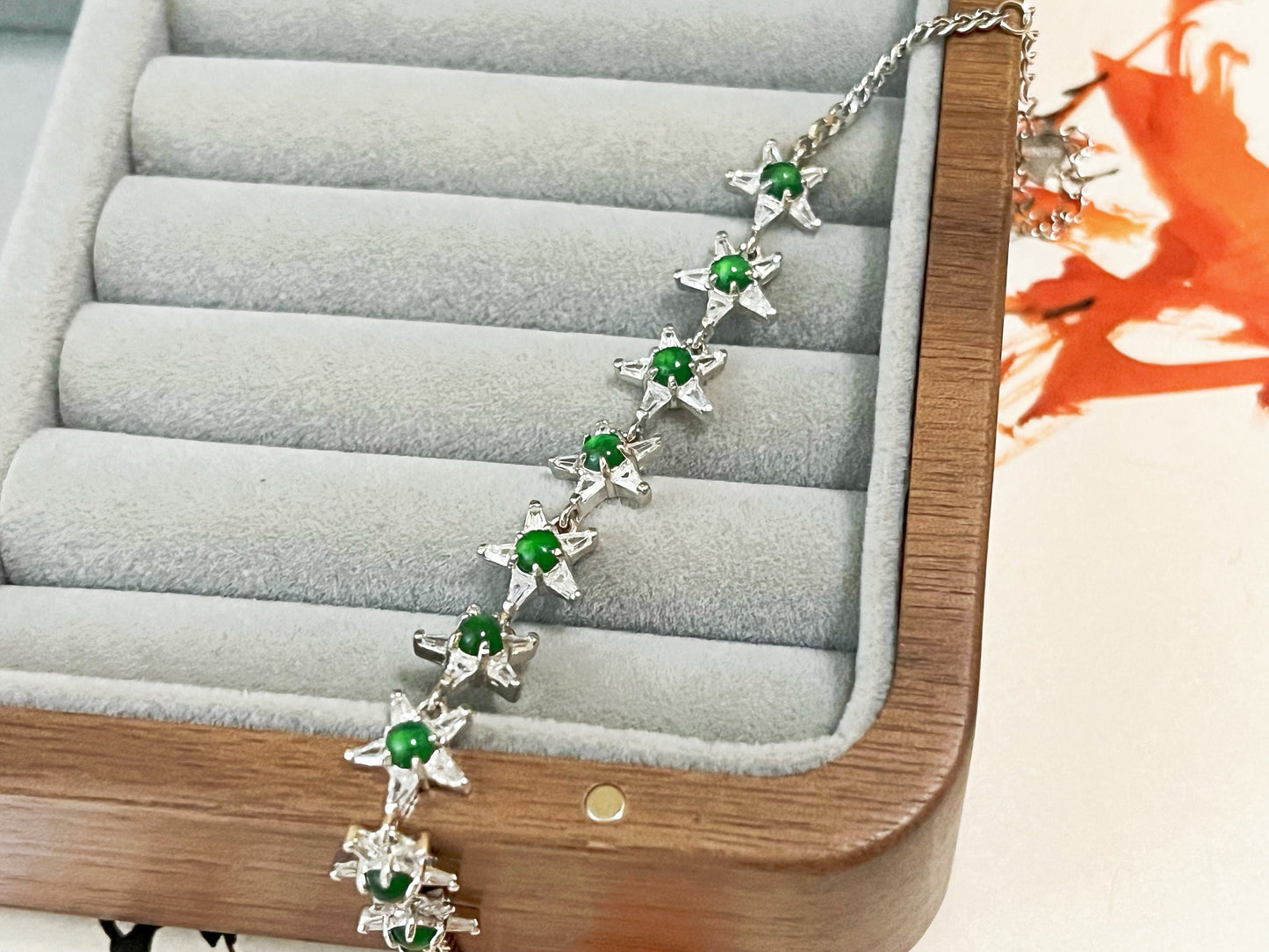 Imperial Green Jadeite Sterling Silver Bracelet with Zircons - Star Shape