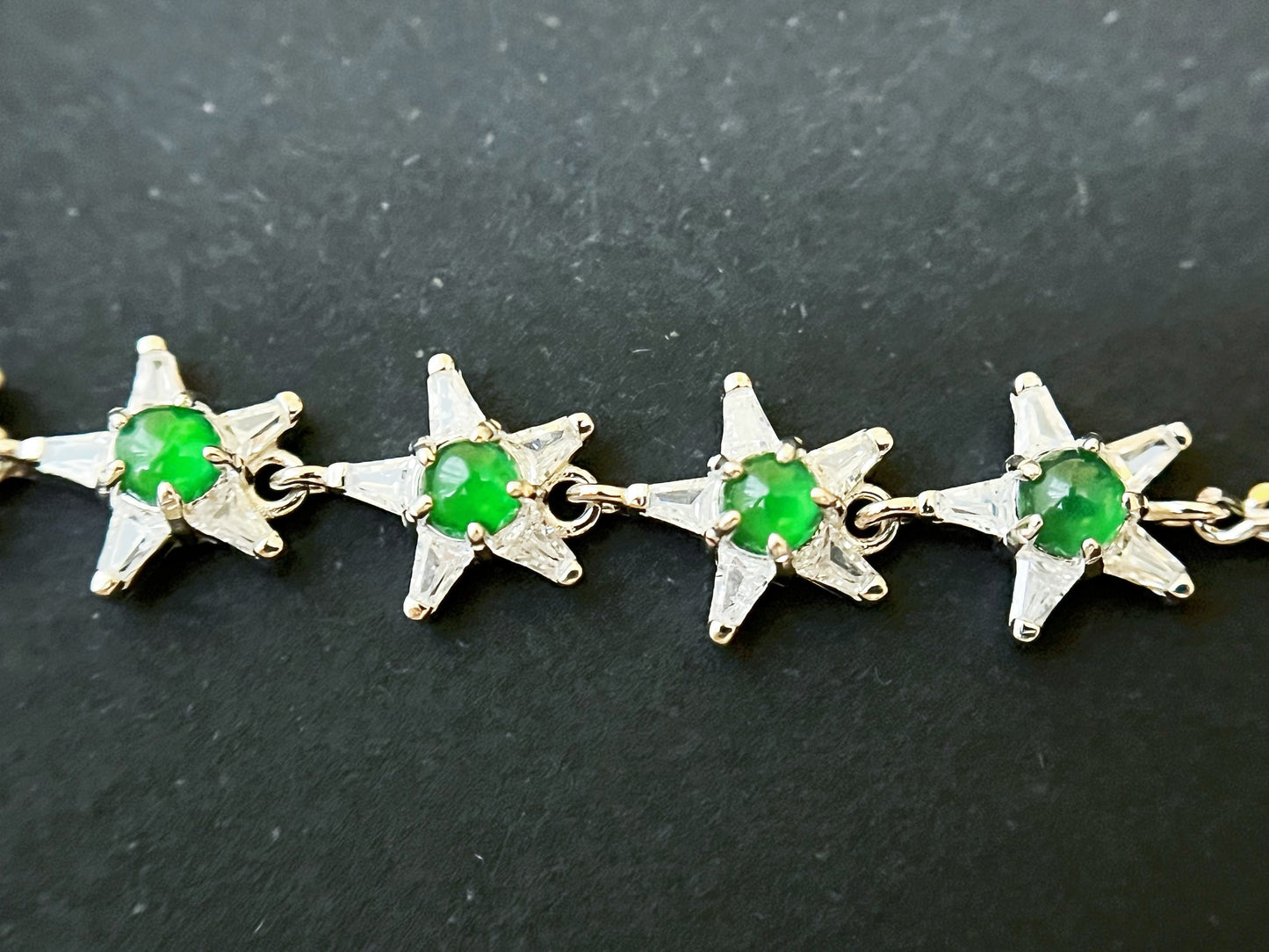 Imperial Green Jadeite Sterling Silver Bracelet with Zircons - Star Shape