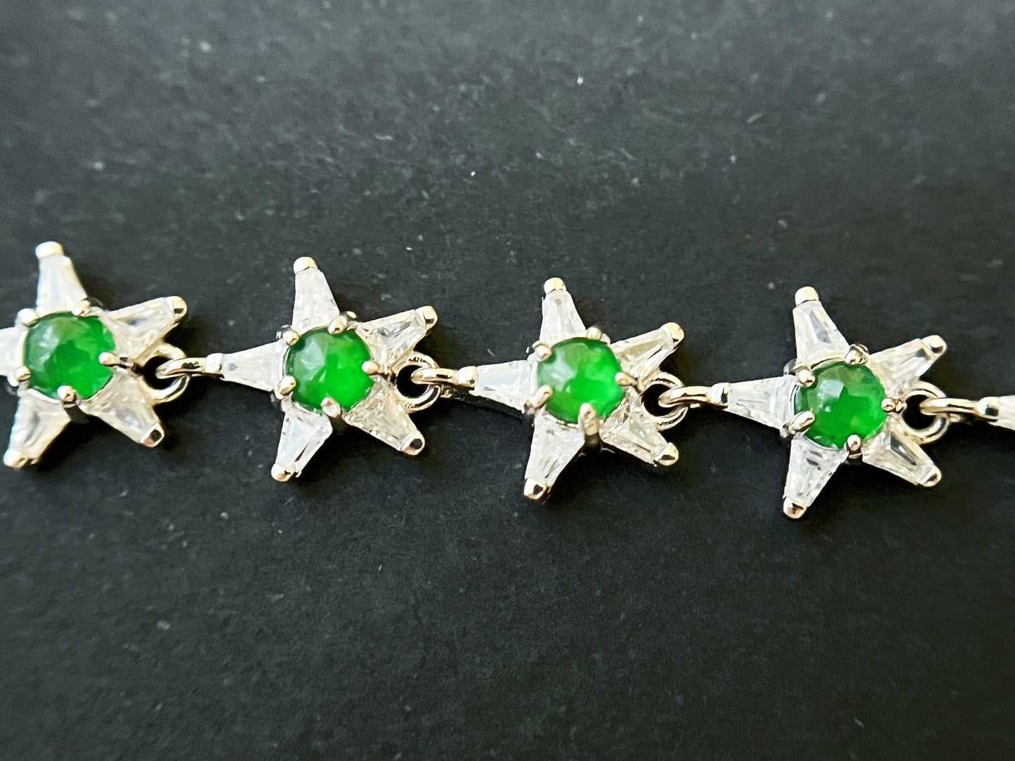 Imperial Green Jadeite Sterling Silver Bracelet with Zircons - Star Shape
