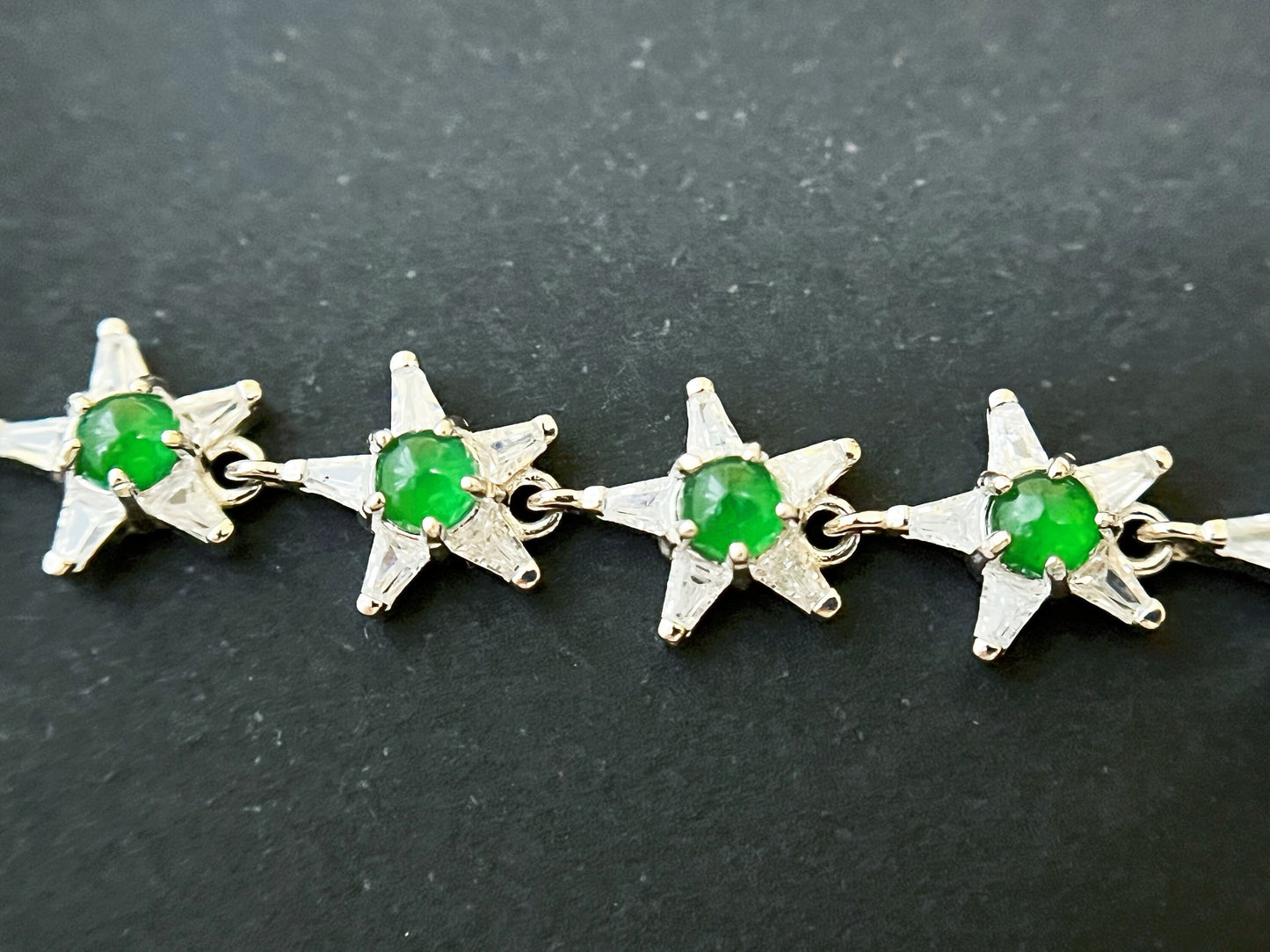 Imperial Green Jadeite Sterling Silver Bracelet with Zircons - Star Shape