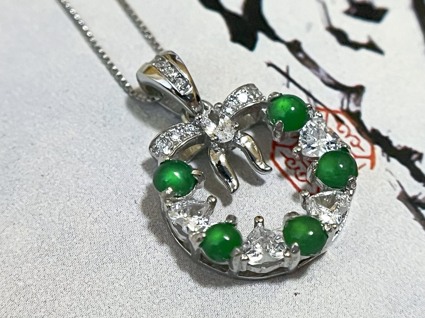 Natural Myanmar Imperial Green Jade Wreath Pendant in 925 Sterling Silver Necklace