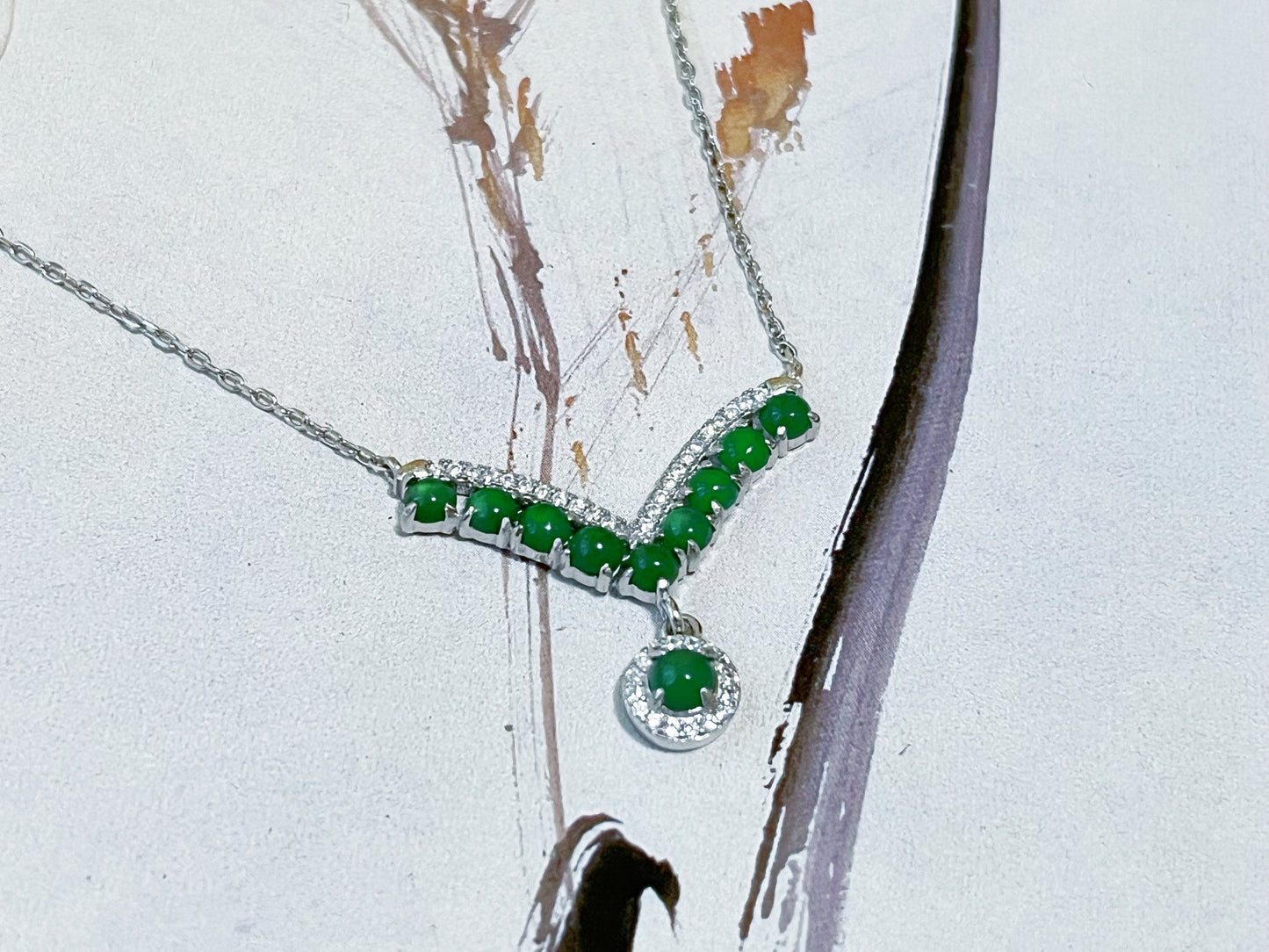 Imperial Green Jade V-Shaped Pendant Necklace in Sterling Silver