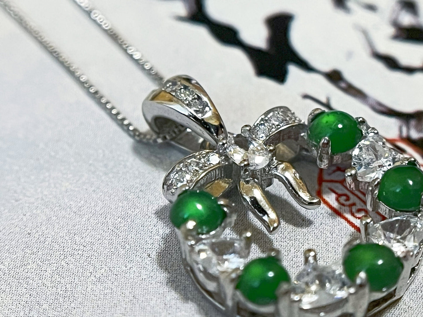 Natural Myanmar Imperial Green Jade Wreath Pendant in 925 Sterling Silver Necklace
