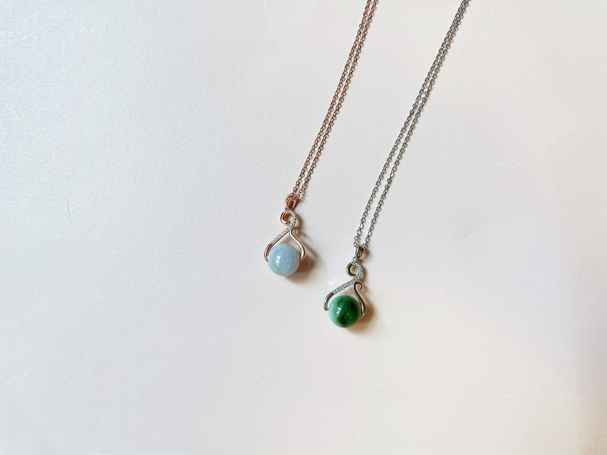 Myanmar Green and Lavender Type-A Natural Jadeite Bead Pendant Necklace