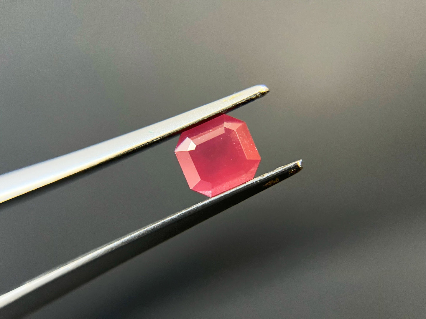 Natural Neon Orangey Pink Mahenge Spinel, Loose Gemstone for Jewelry Making 1.08 Ct