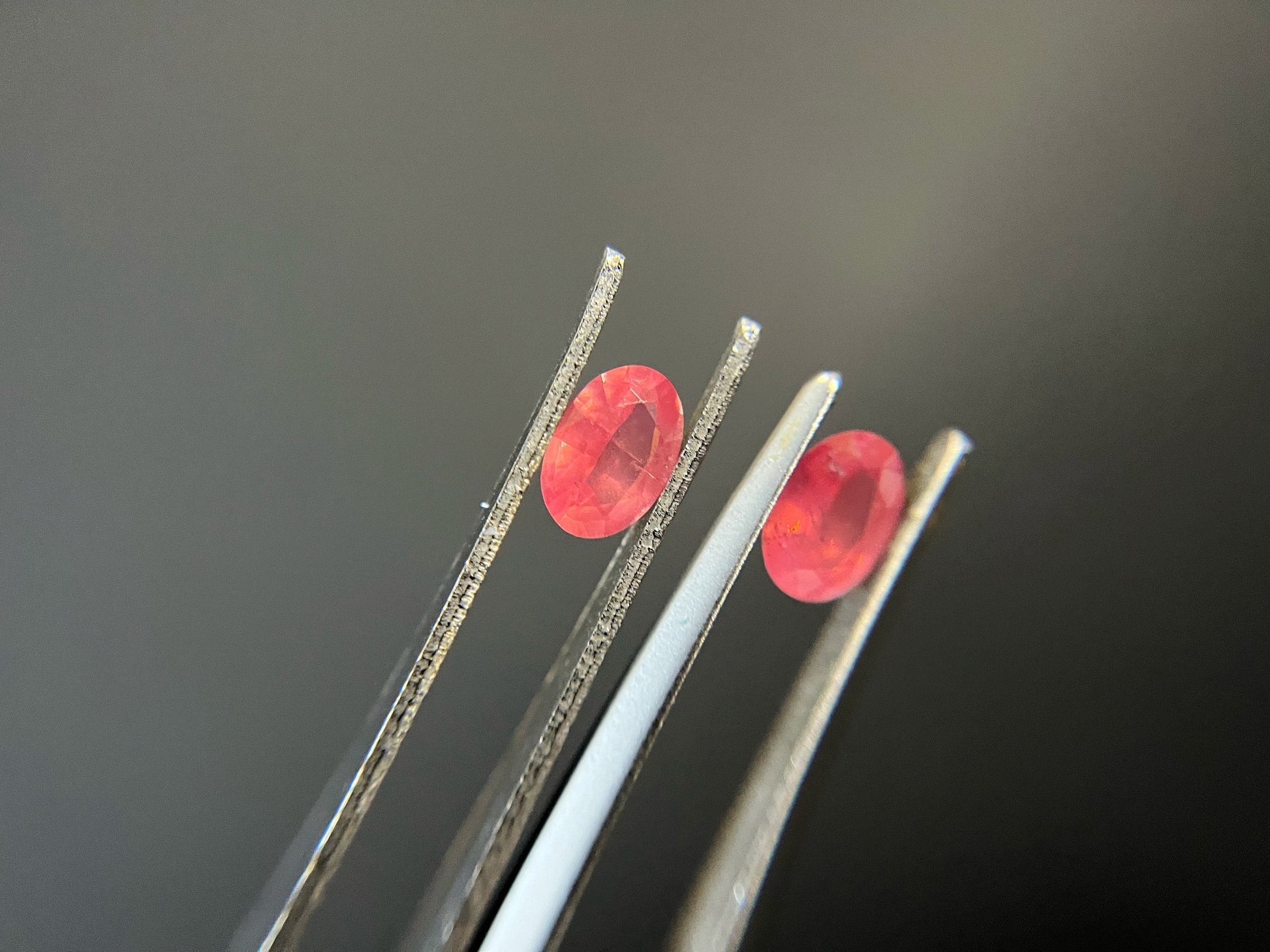Natural Mahenge Spinel Pair Gemstones for Earrings, jewelry making