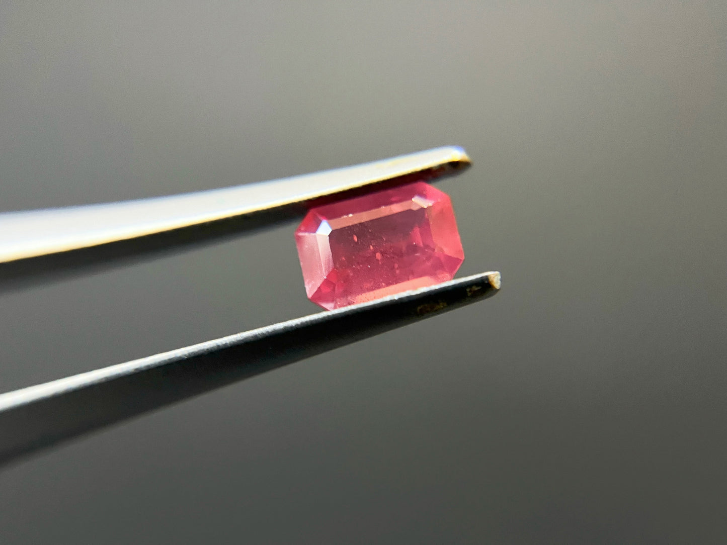 Natural Orangey Pink Mahenge Spinel for Jewelry Making, 0.68 Ct Loose Gemstone