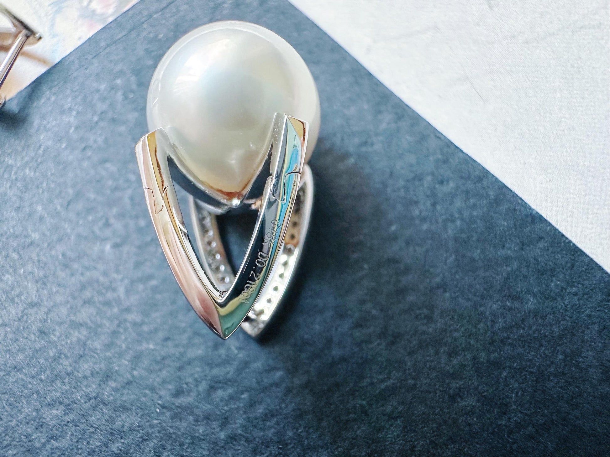 Natural Australian South Sea Pearl Earrings 18k White Gold, 11.9mm Round White Pearl Drop Earrings with Diamonds, Luxury Fine Jewelry Gift