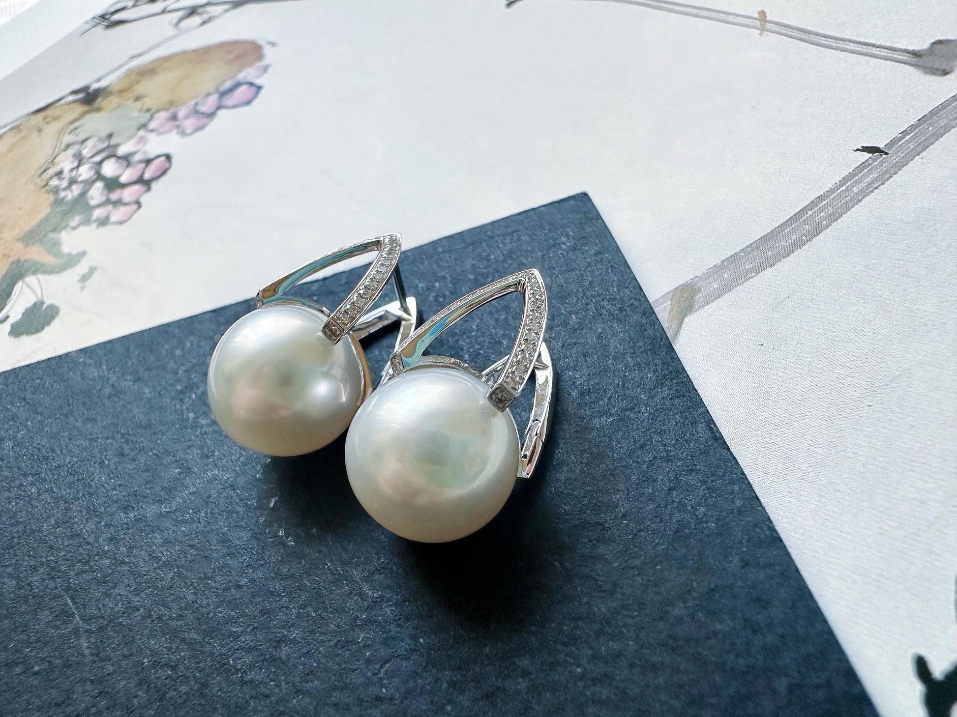 Natural Australian South Sea Pearl Earrings 18k White Gold, 11.9mm Round White Pearl Drop Earrings with Diamonds, Luxury Fine Jewelry Gift