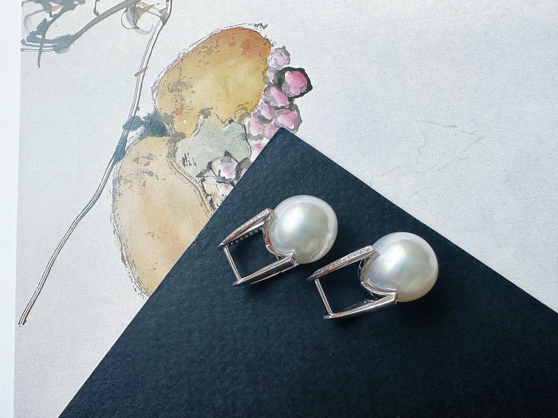 Natural Australian South Sea Pearl Earrings 18k White Gold, 11.9mm Round White Pearl Drop Earrings with Diamonds, Luxury Fine Jewelry Gift